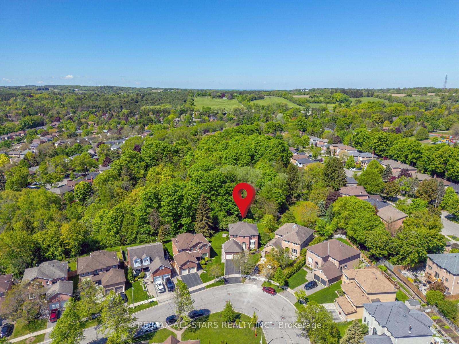 Photo 38 of 67 Autumn Way, Aurora, Aurora Heights — HOMEH