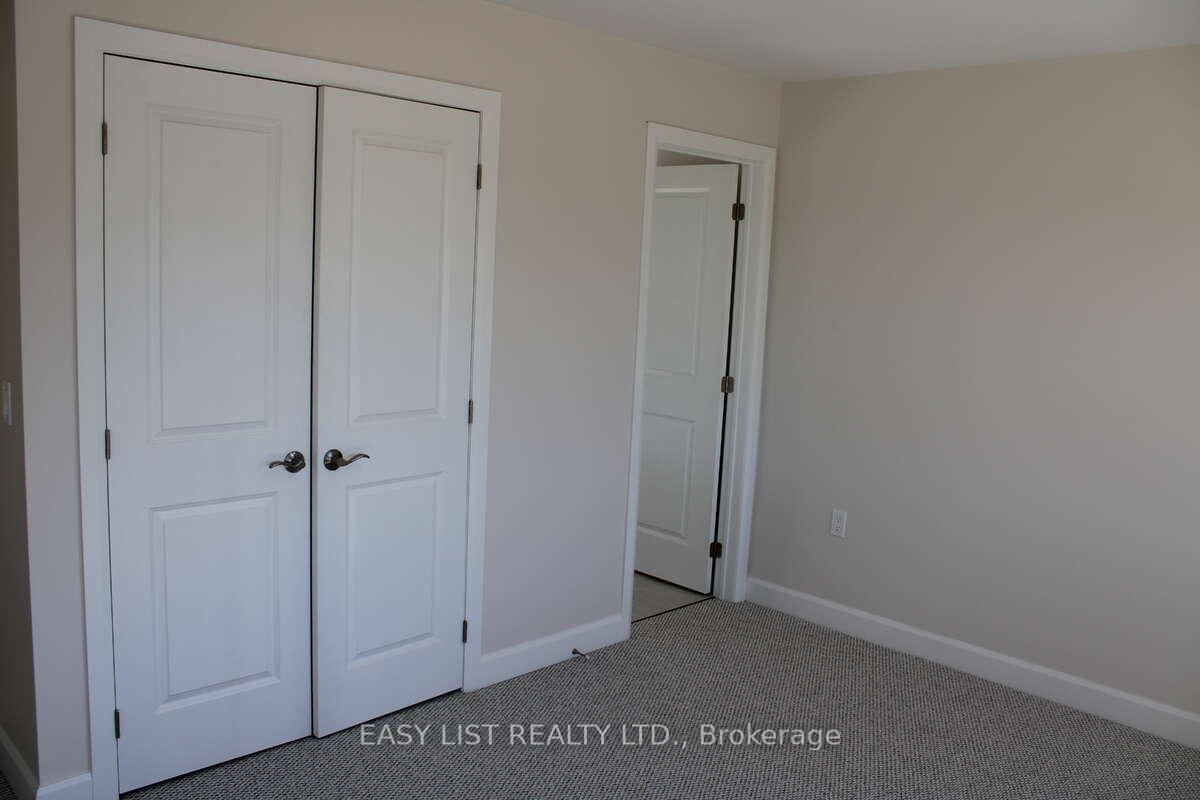 Photo 14 of 402 Sadler Way, Peterborough, Monaghan Ward 2 — HOMEH