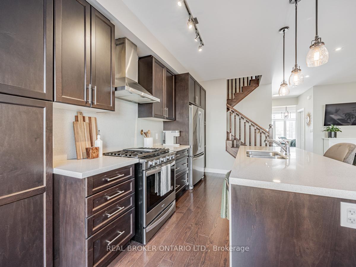 Photo 17 of 1185 Cactus Crescent, Pickering, Rural Pickering — HOMEH