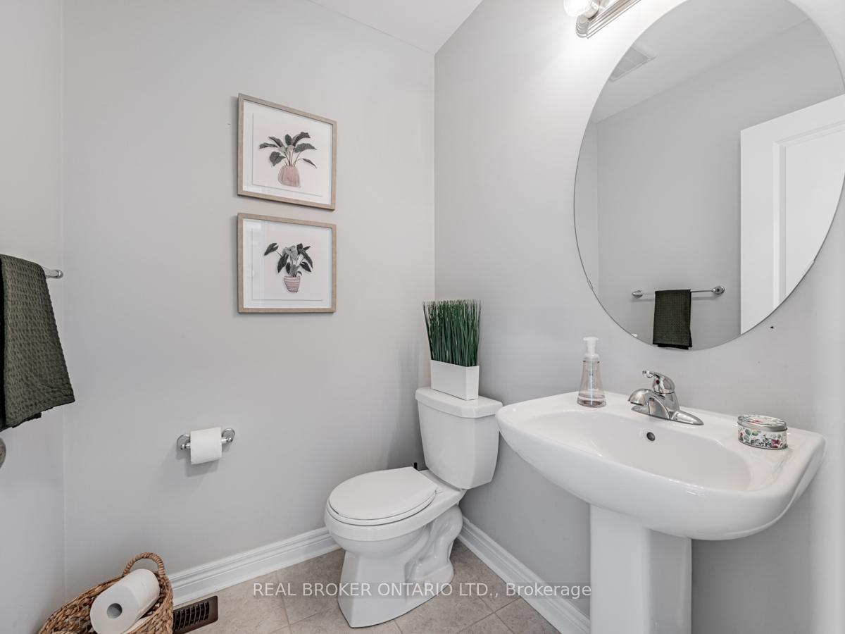 Photo 18 of 1185 Cactus Crescent, Pickering, Rural Pickering — HOMEH