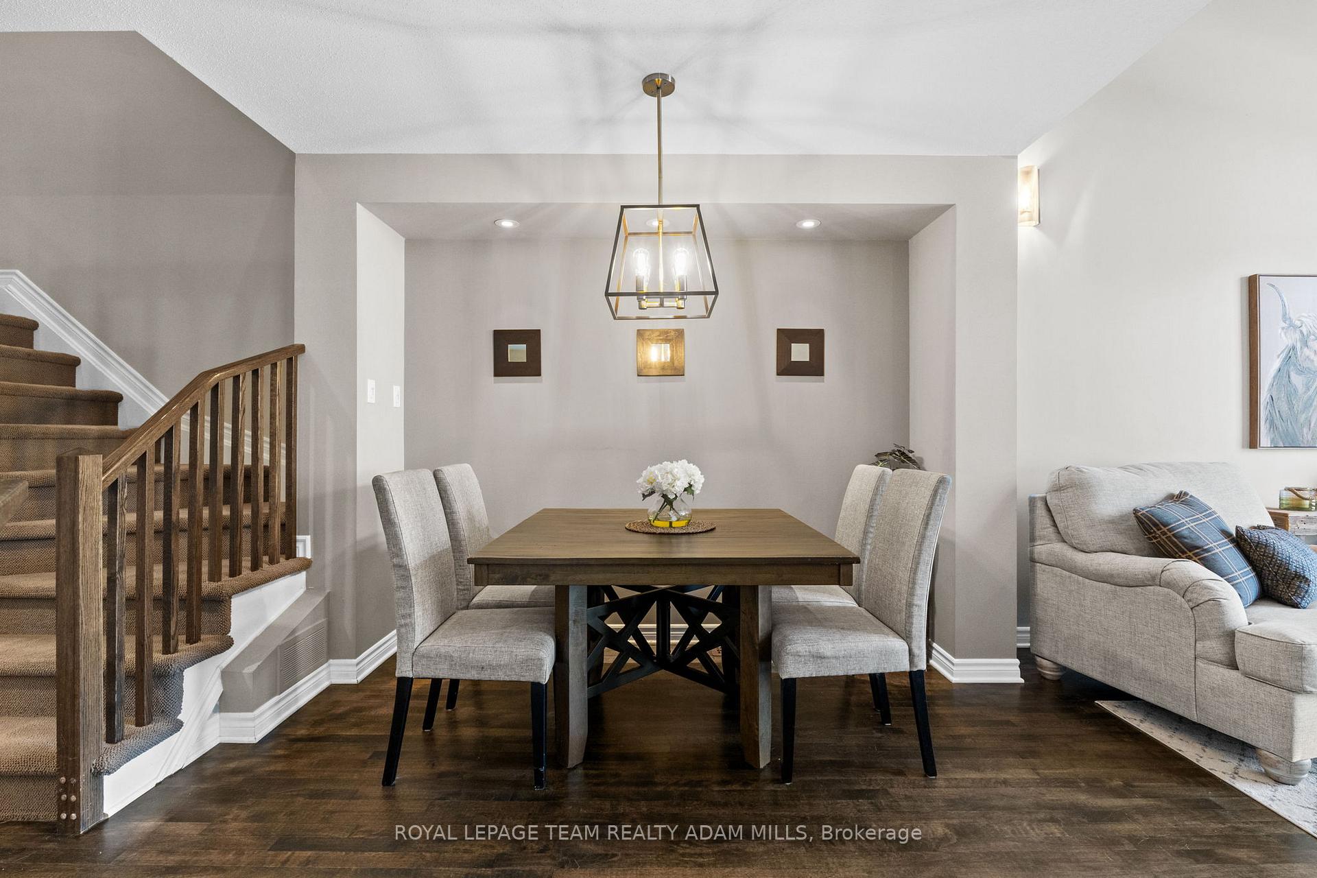 Photo 8 of 2043 Melette Crescent, Ottawa, Avalon East — HOMEH