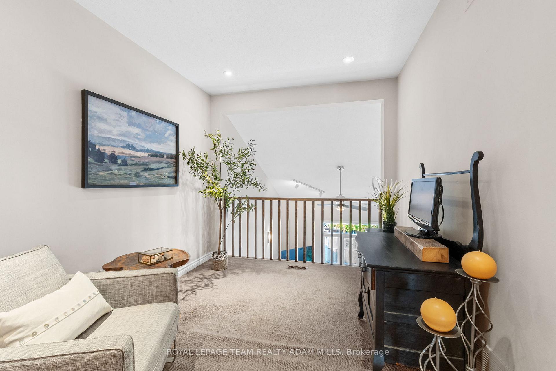 Photo 15 of 2043 Melette Crescent, Ottawa, Avalon East — HOMEH