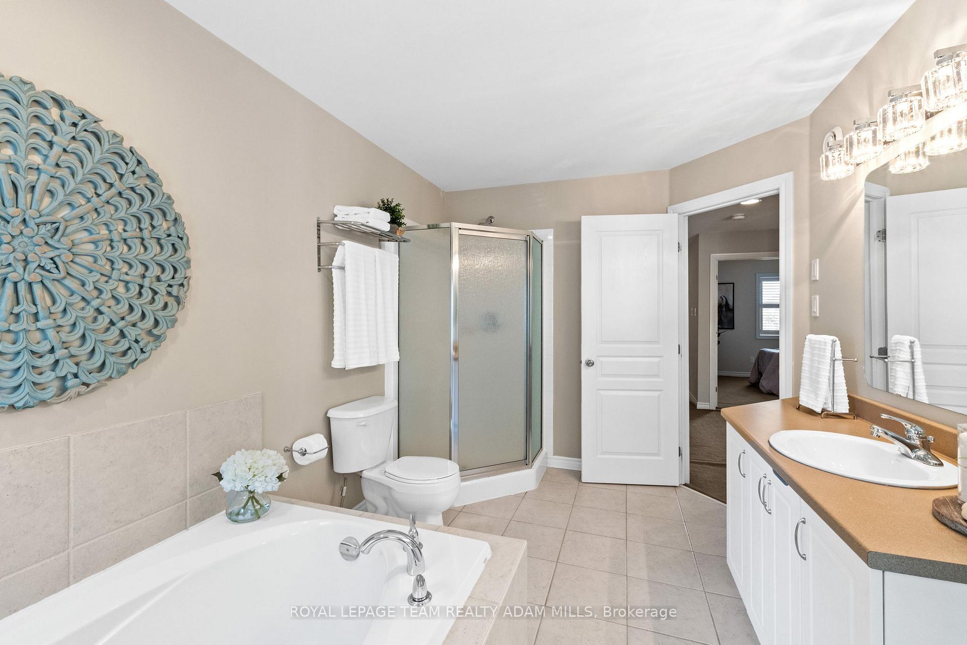 Photo 20 of 2043 Melette Crescent, Ottawa, Avalon East — HOMEH