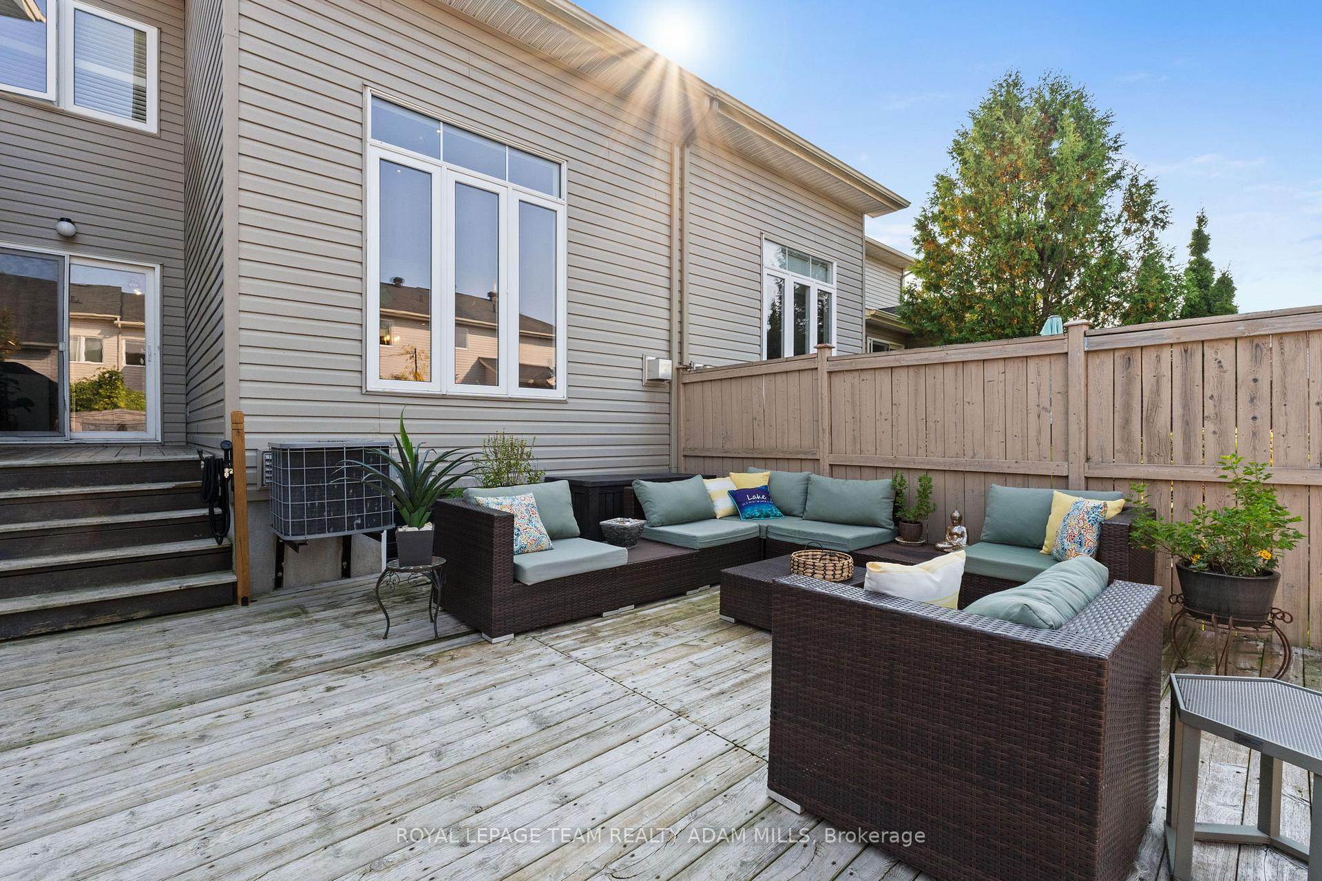 Photo 28 of 2043 Melette Crescent, Ottawa, Avalon East — HOMEH