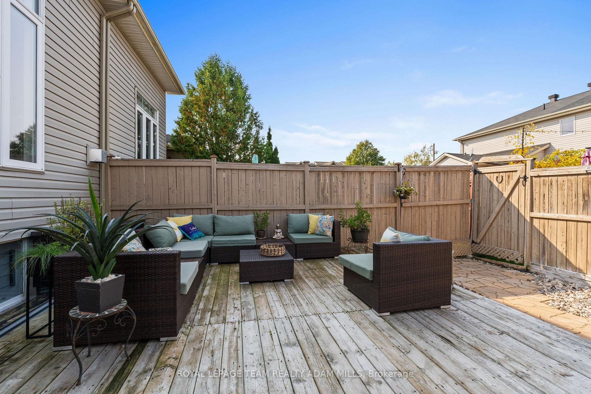 Photo 29 of 2043 Melette Crescent, Ottawa, Avalon East — HOMEH