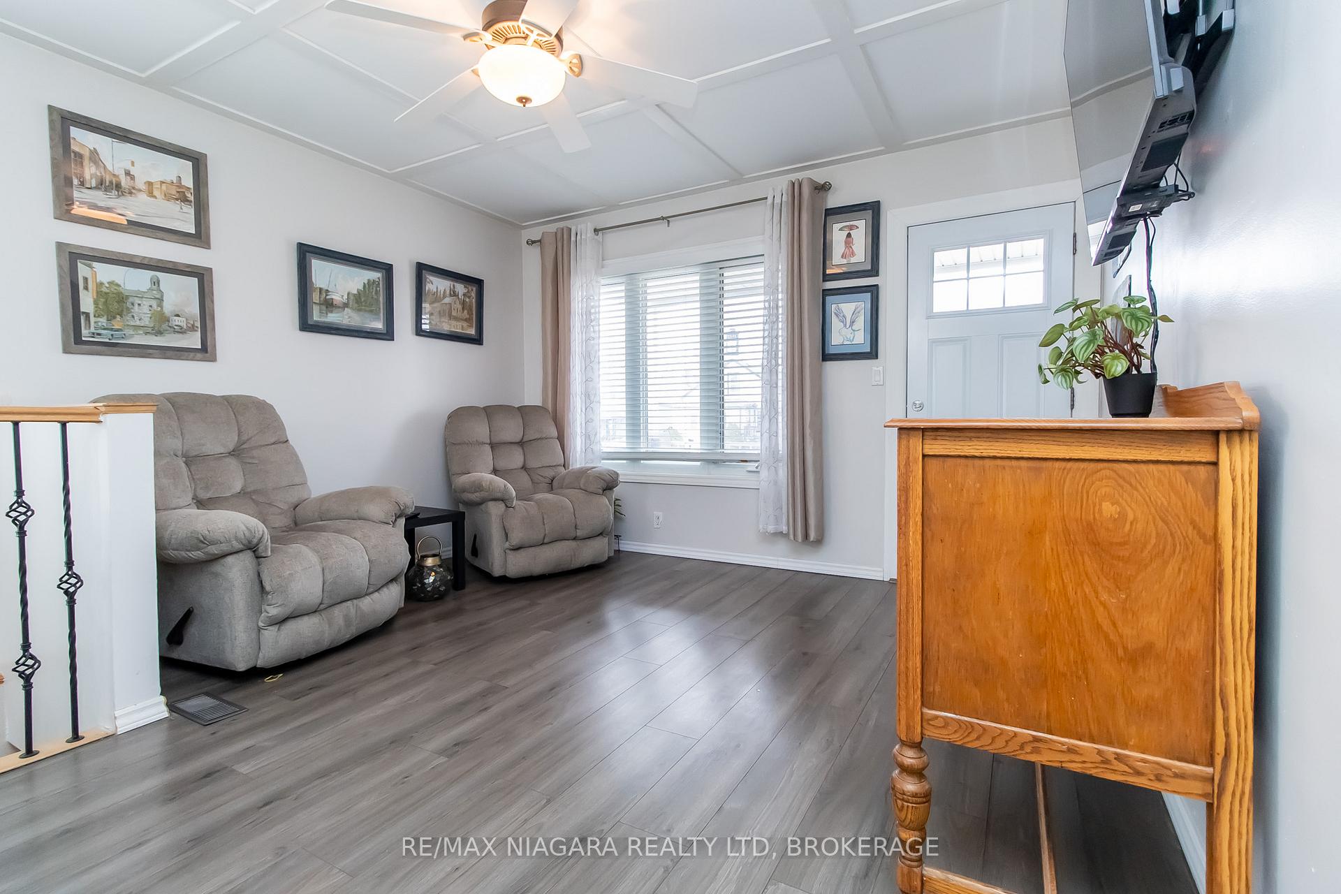 Photo 10 of 294 Scholfield Avenue S, Welland, Lincoln/Crowland — HOMEH