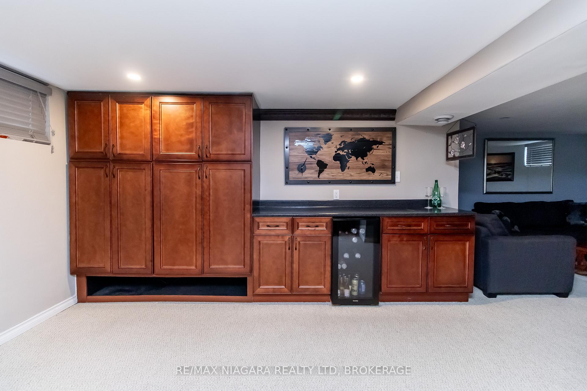 Photo 15 of 294 Scholfield Avenue S, Welland, Lincoln/Crowland — HOMEH