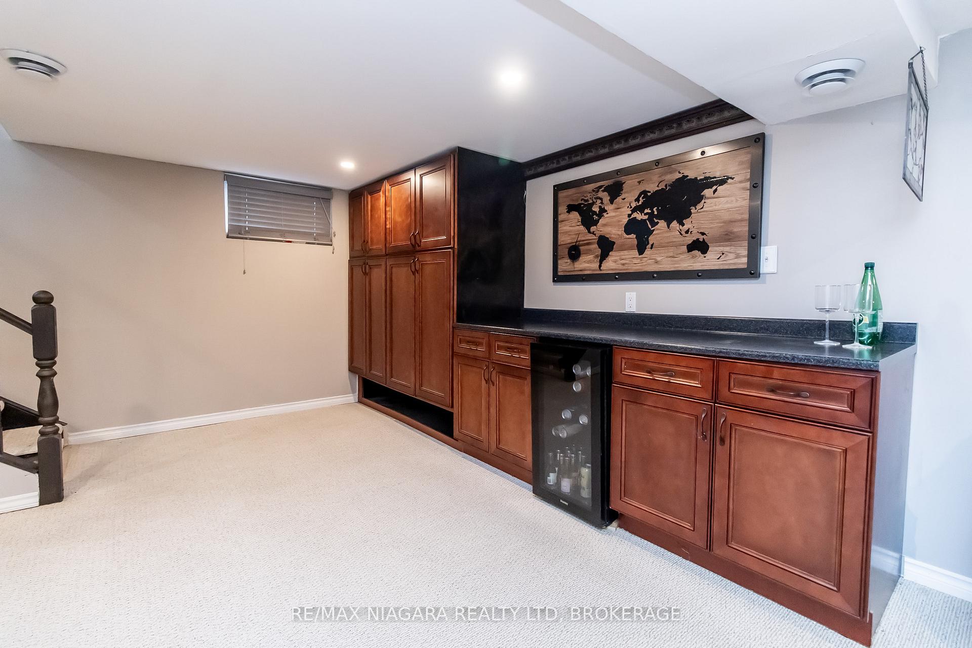 Photo 16 of 294 Scholfield Avenue S, Welland, Lincoln/Crowland — HOMEH