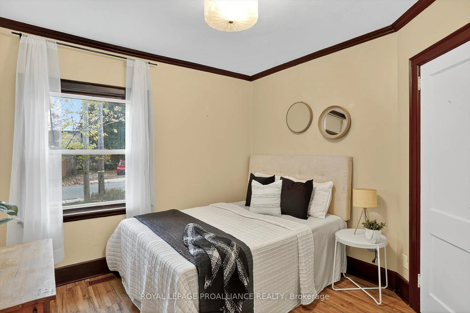 Photo 19 of 410 Dublin Street, Peterborough, Town Ward 3 — HOMEH