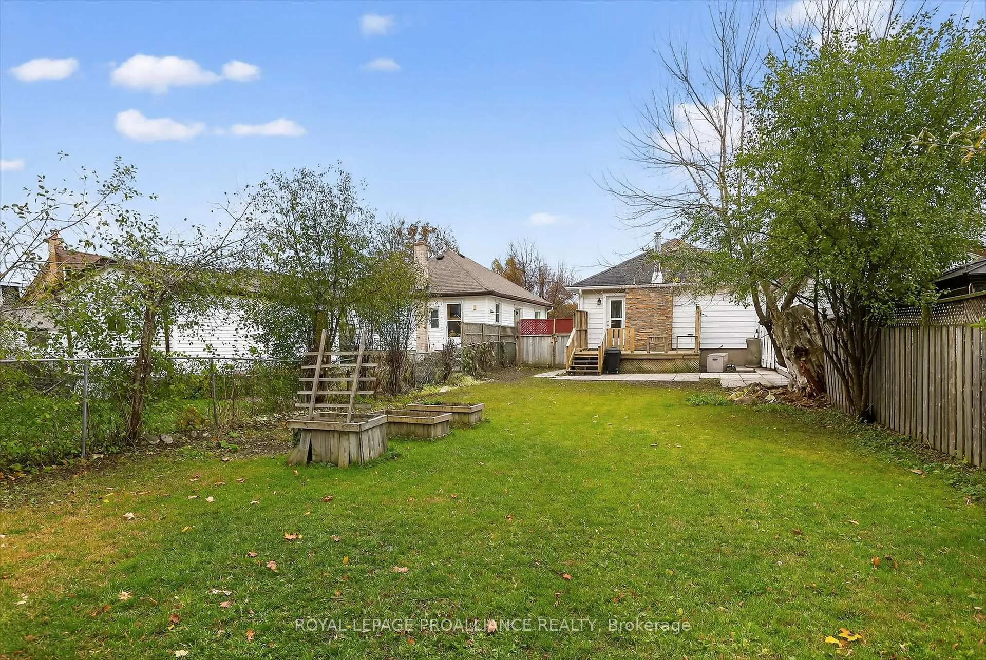 Photo 43 of 410 Dublin Street, Peterborough, Town Ward 3 — HOMEH