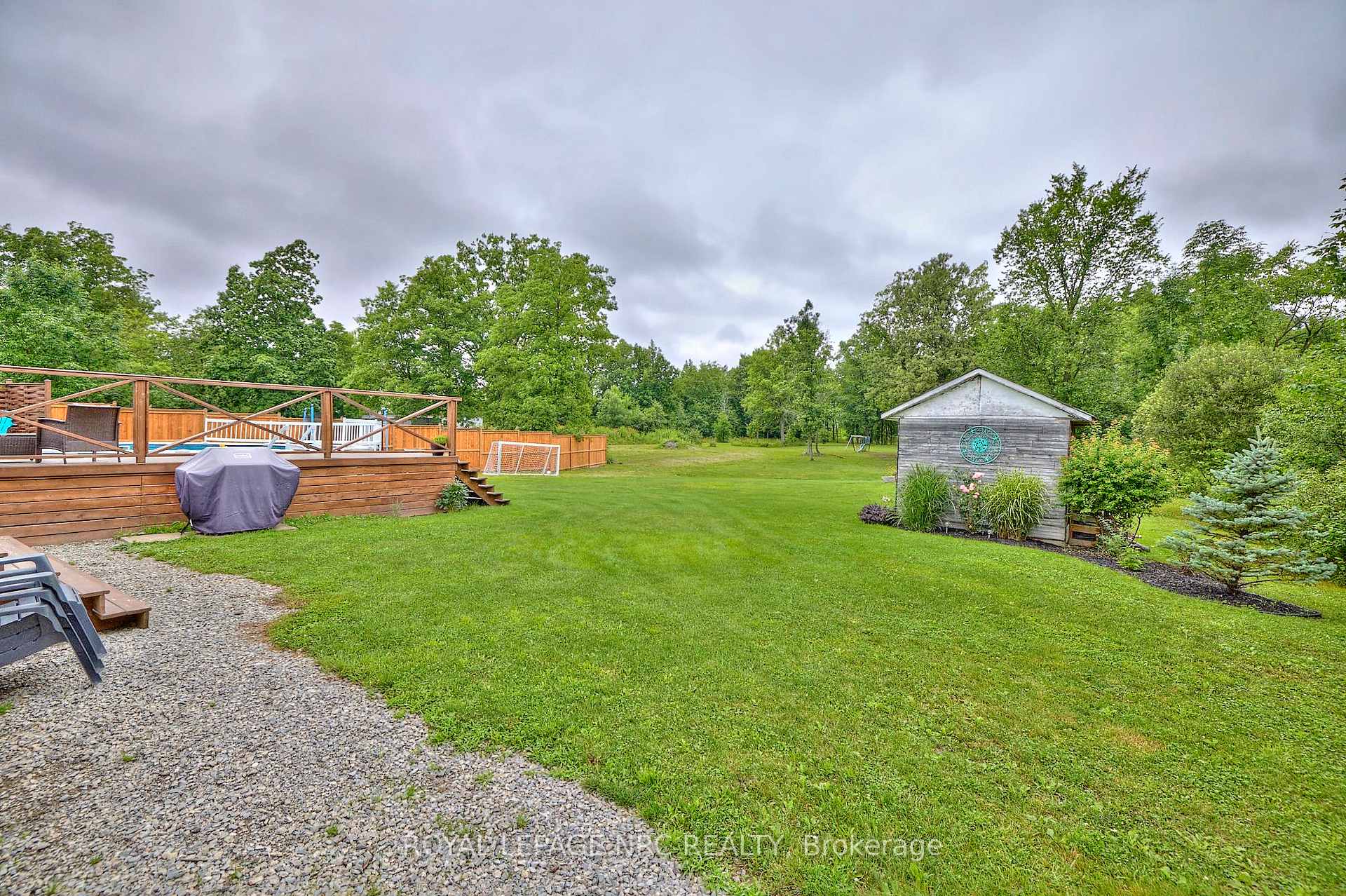 Photo 11 of 170 Ridge Road, Welland, Cooks Mills — HOMEH