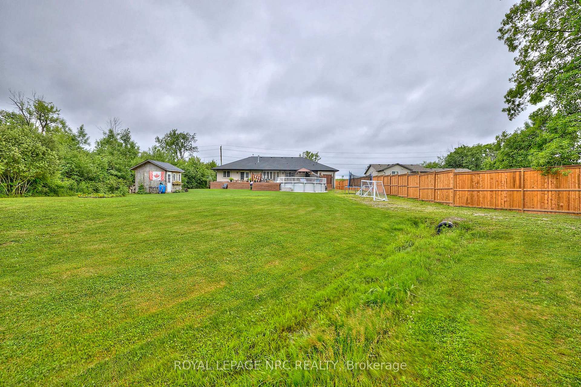 Photo 13 of 170 Ridge Road, Welland, Cooks Mills — HOMEH