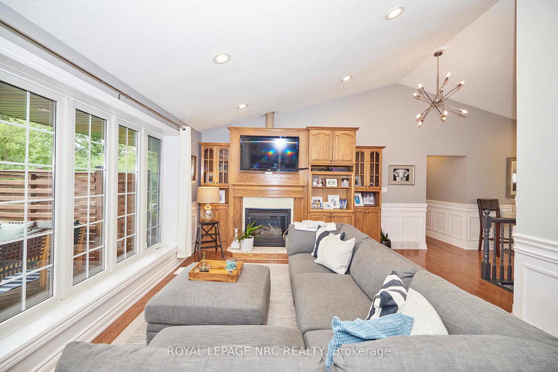 Photo 18 of 170 Ridge Road, Welland, Cooks Mills — HOMEH