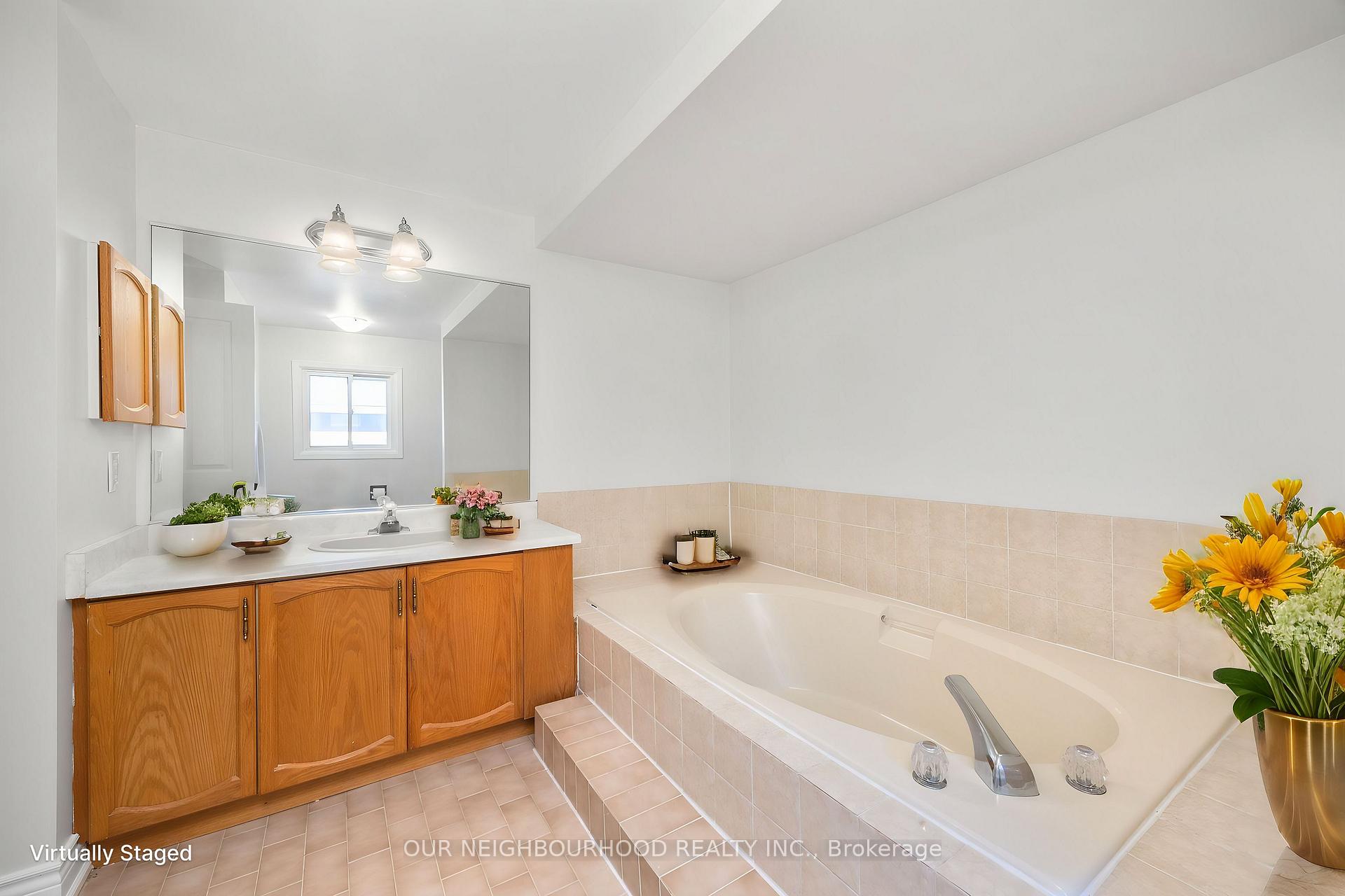 Photo 20 of 519 Sundown Crescent, Pickering, Woodlands — HOMEH