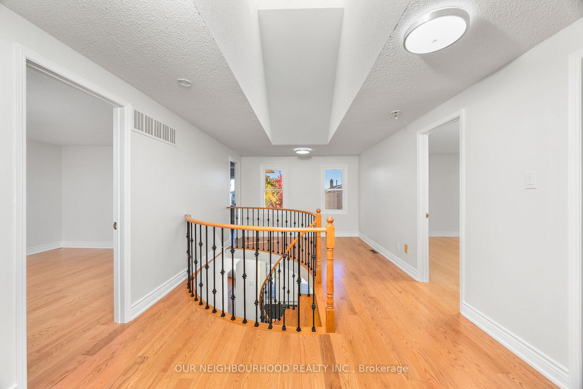 Photo 30 of 519 Sundown Crescent, Pickering, Woodlands — HOMEH