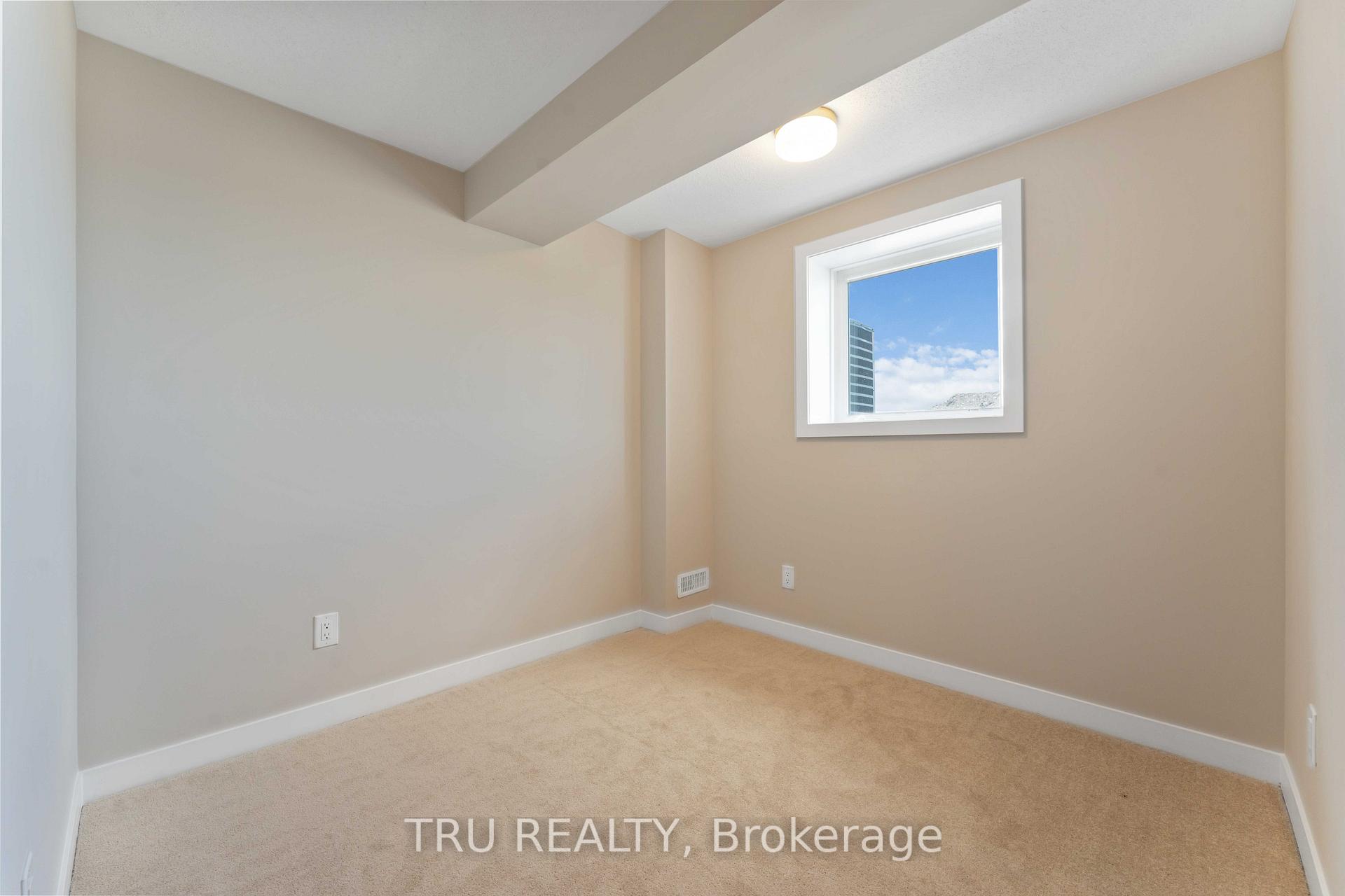 Photo 12 of 845 Andesite Terrace E, Ottawa, Barrhaven - Half Moon Bay — HOMEH