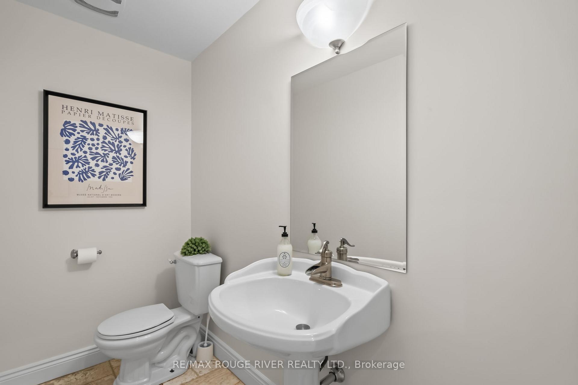 Photo 13 of 25 Rutledge Street, Whitby, Lynde Creek — HOMEH