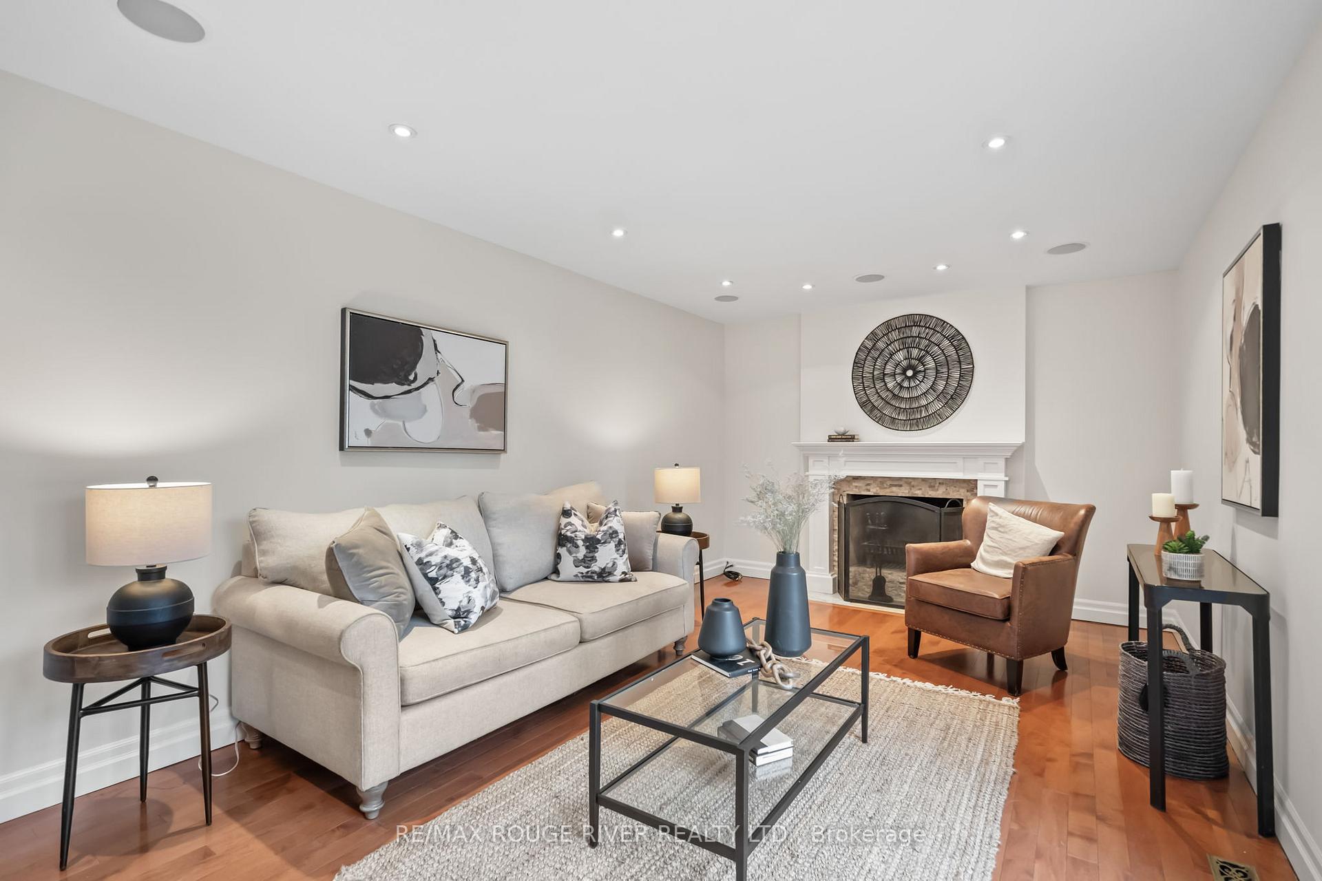 Photo 15 of 25 Rutledge Street, Whitby, Lynde Creek — HOMEH