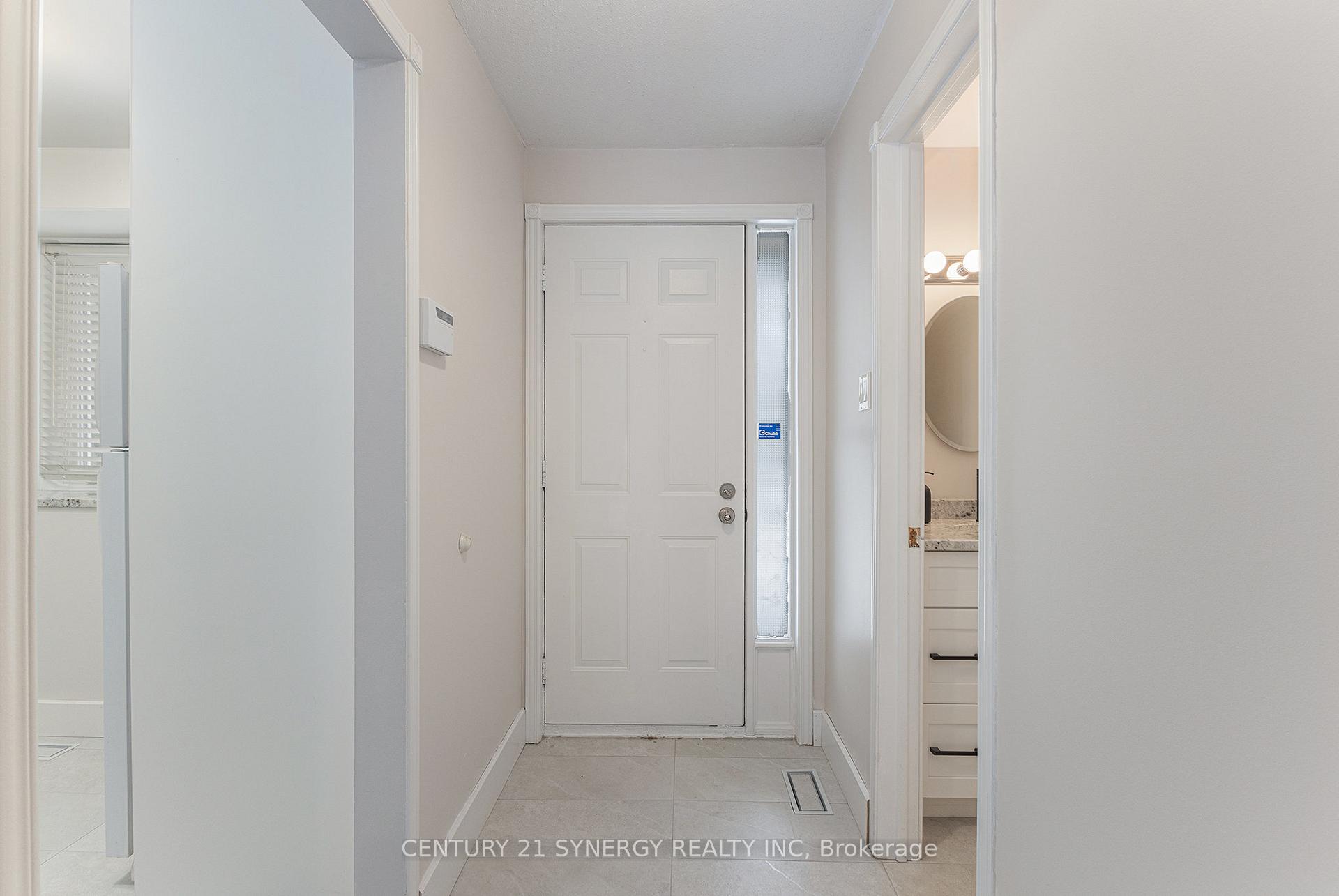 Photo 6 of 1917 Des Prairies Avenue, Ottawa, Queenswood Heights South — HOMEH