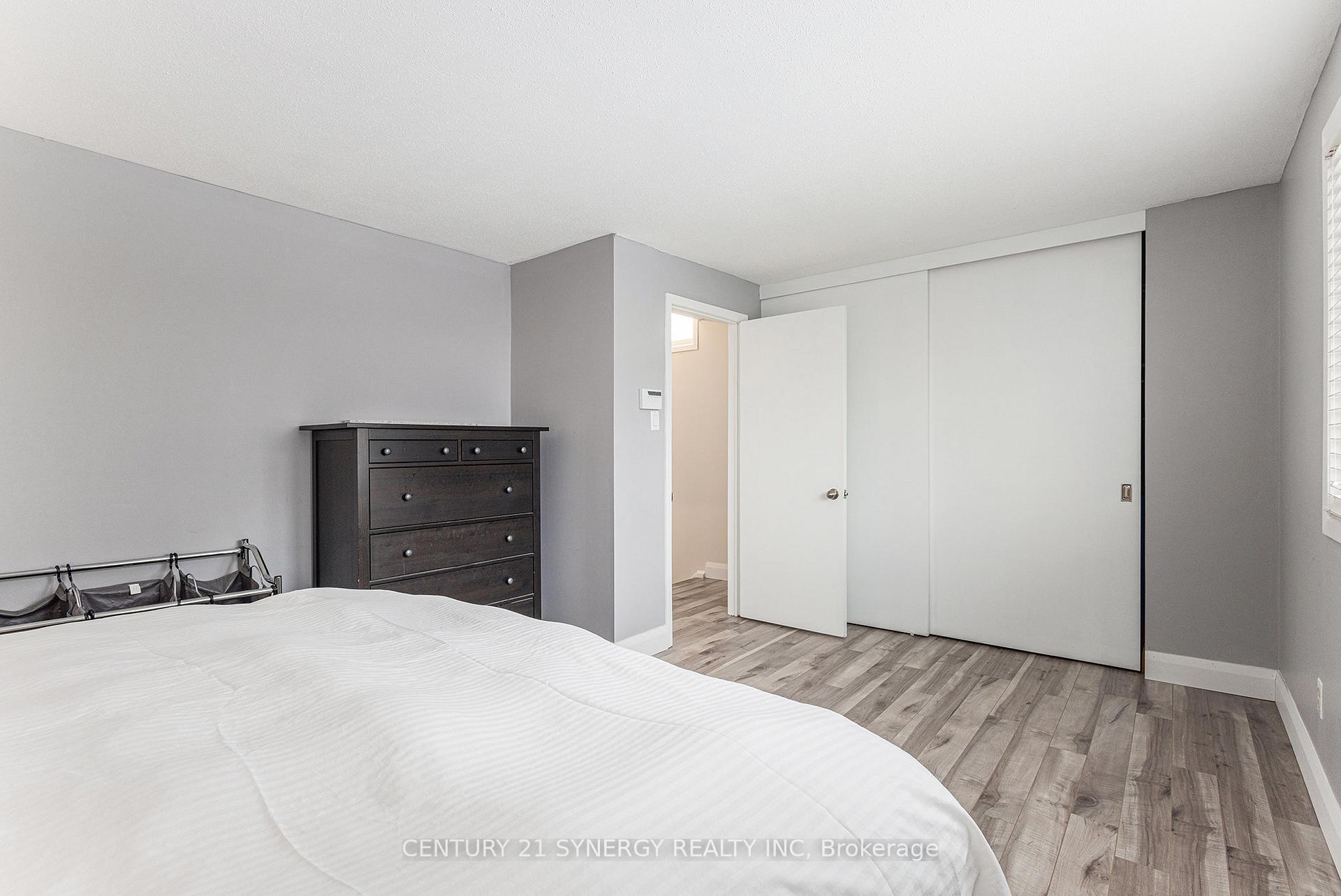 Photo 15 of 1917 Des Prairies Avenue, Ottawa, Queenswood Heights South — HOMEH