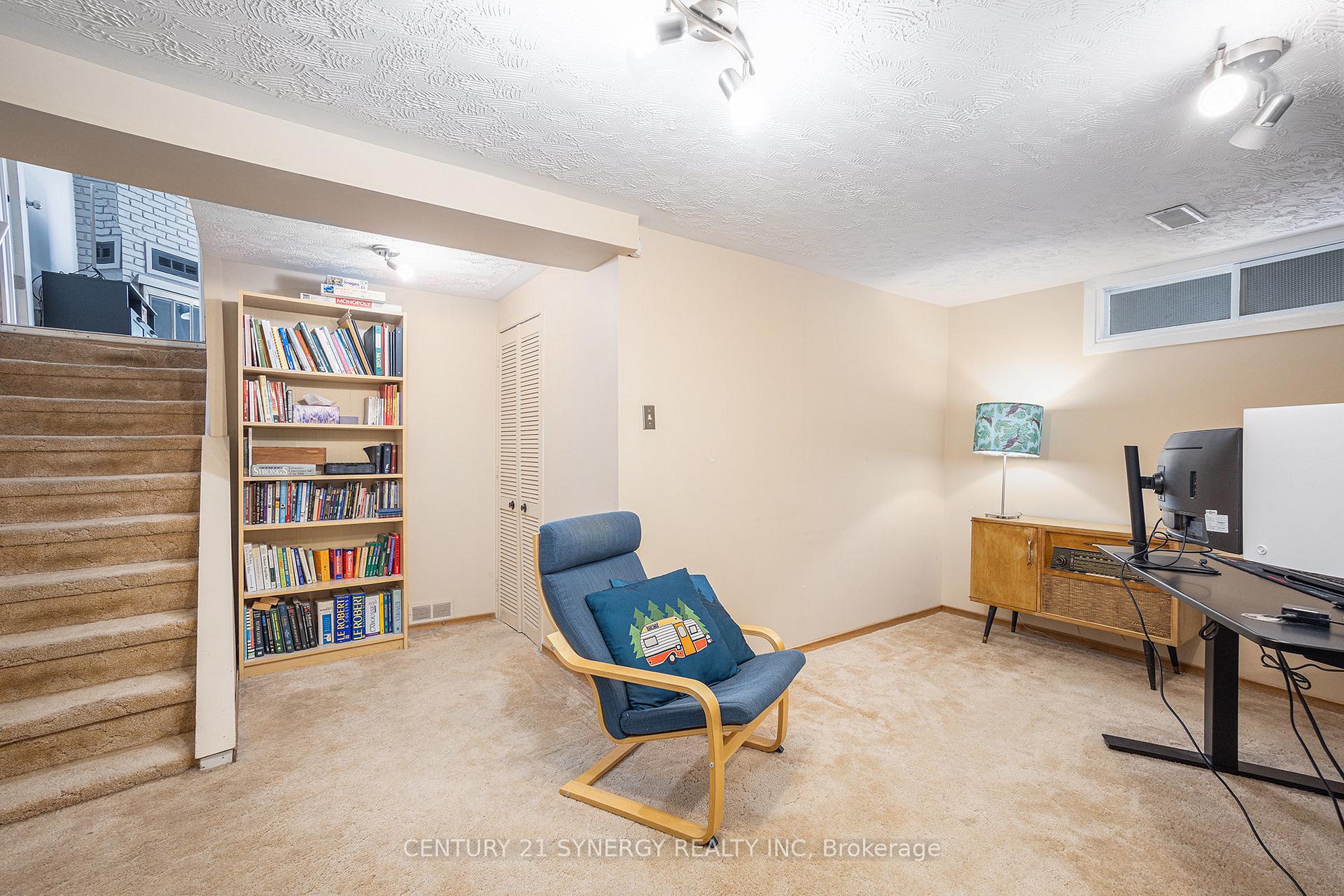 Photo 21 of 1917 Des Prairies Avenue, Ottawa, Queenswood Heights South — HOMEH
