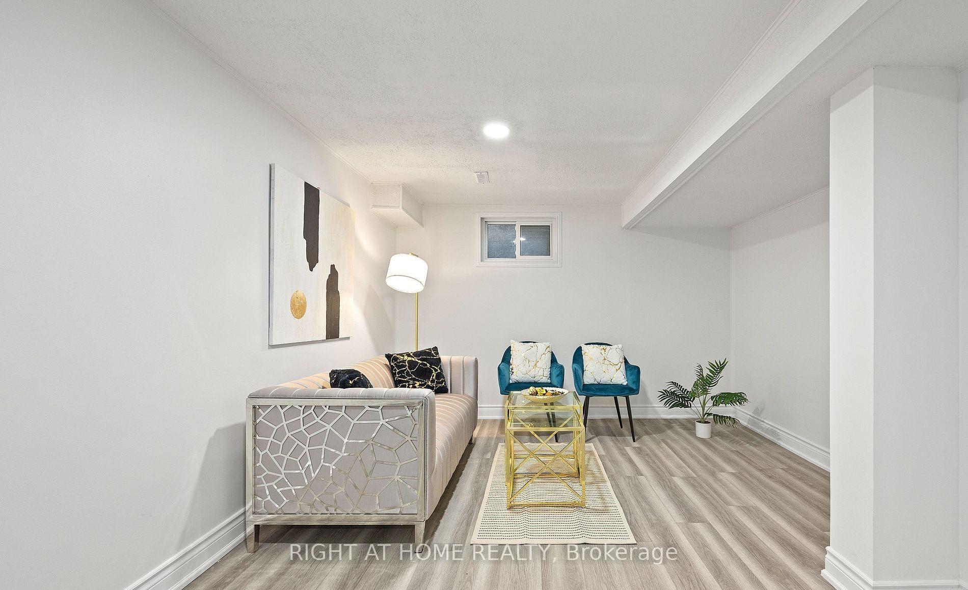 Photo 9 of 1168 Tanzer Court, Pickering, Bay Ridges — HOMEH