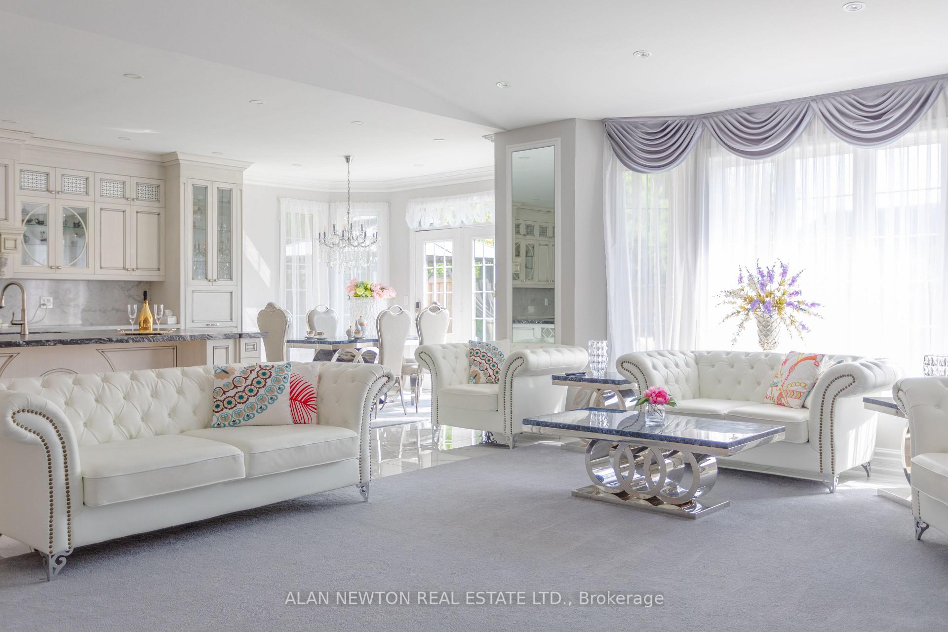 Photo 26 of 102 Hunterwood Chase, Vaughan, Rural Vaughan — HOMEH