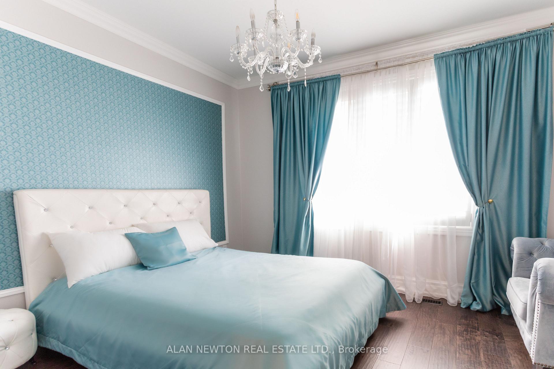 Photo 36 of 102 Hunterwood Chase, Vaughan, Rural Vaughan — HOMEH