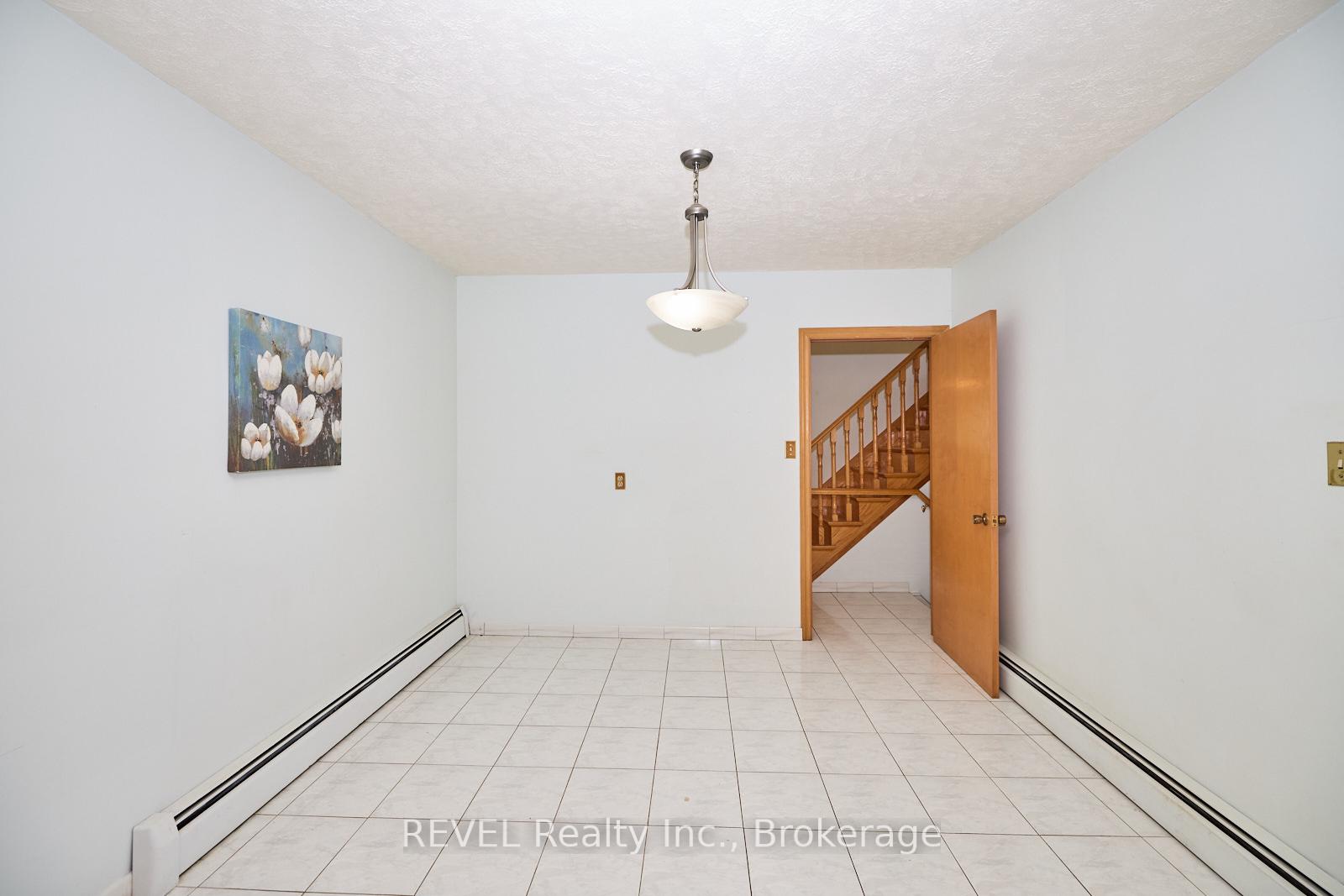 Photo 13 of 170 Iva Street, Welland, Lincoln/Crowland — HOMEH
