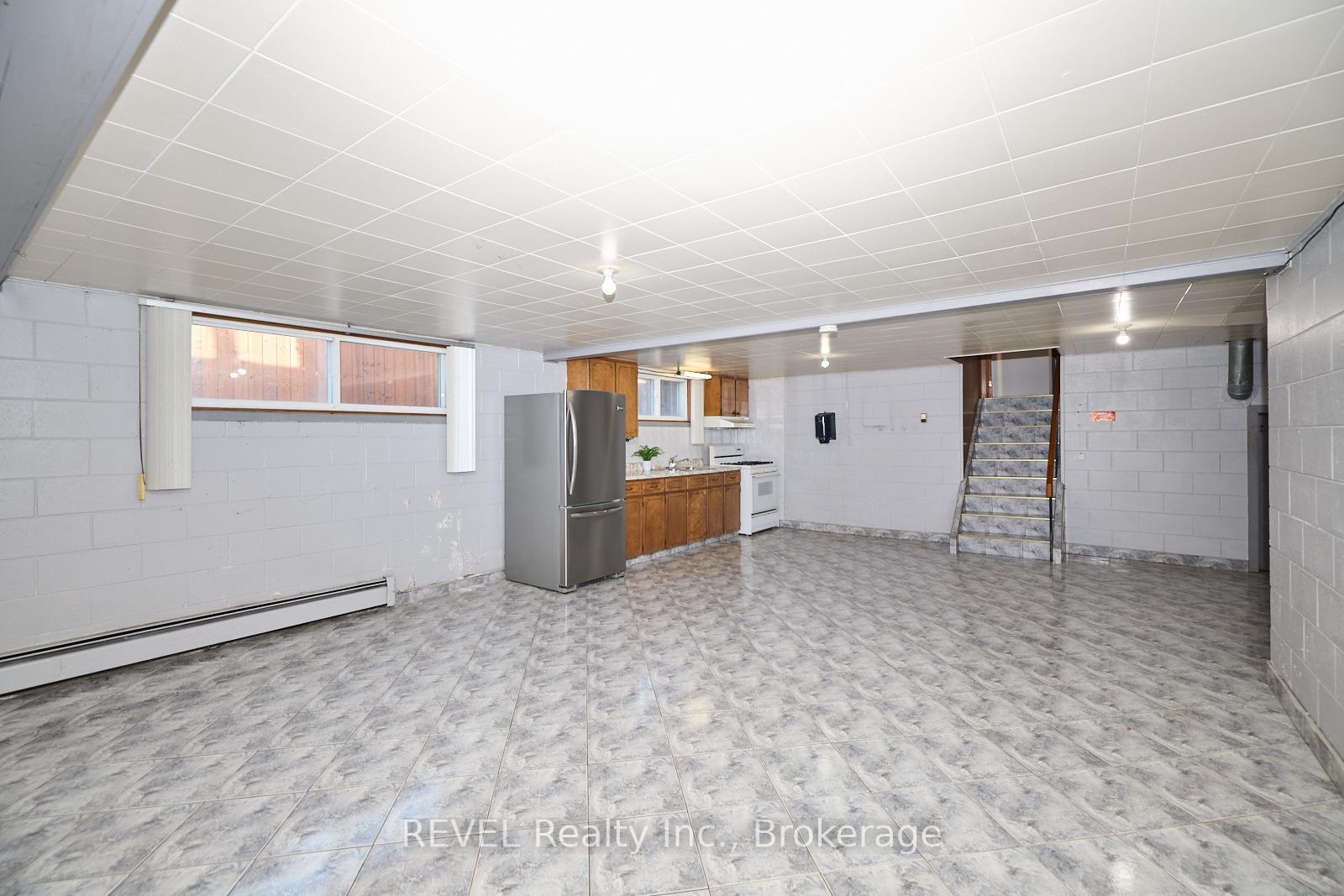 Photo 31 of 170 Iva Street, Welland, Lincoln/Crowland — HOMEH