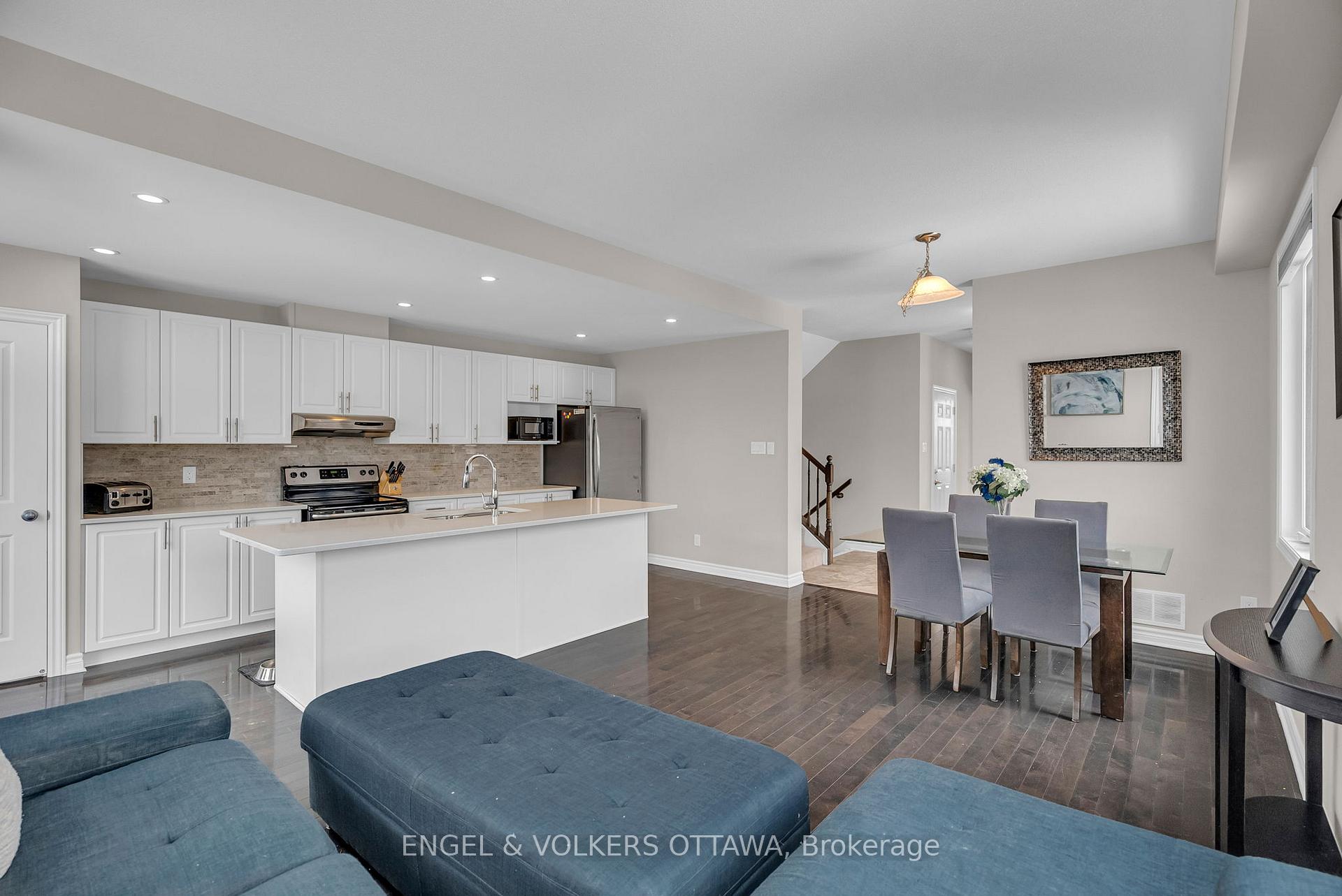Photo 14 of 123 Yellowcress Way, Ottawa, Avalon West — HOMEH