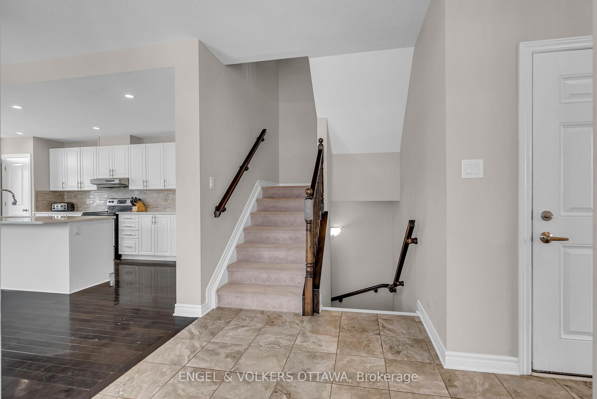 Photo 18 of 123 Yellowcress Way, Ottawa, Avalon West — HOMEH