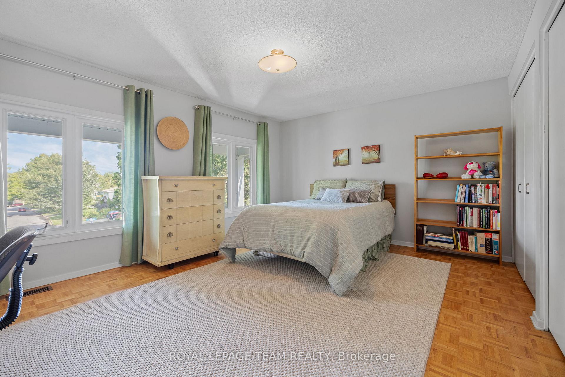 Photo 13 of 2486 Regina Street, Ottawa, Lincoln Heights — HOMEH