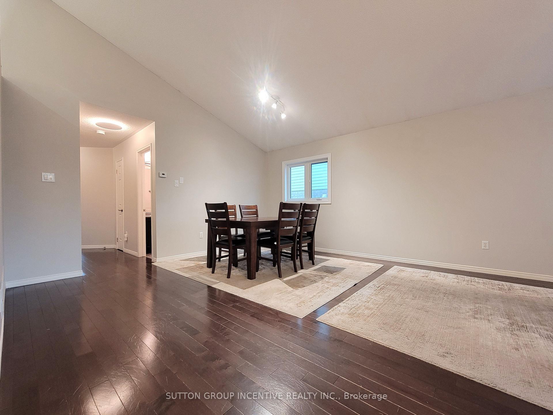Photo 9 of 88 Leggott Avenue, Barrie, Painswick North — HOMEH