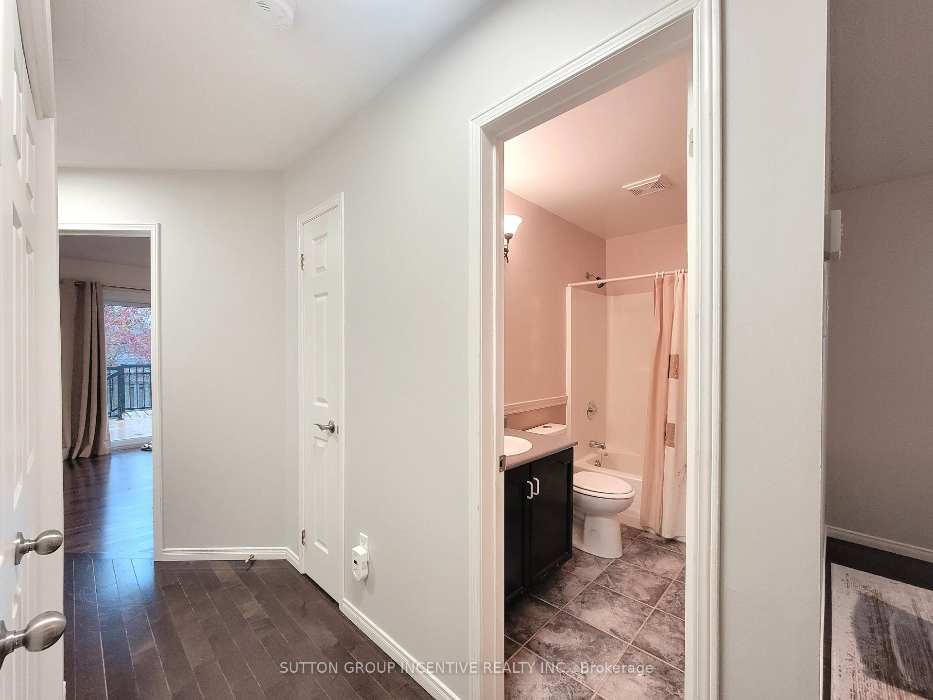 Photo 12 of 88 Leggott Avenue, Barrie, Painswick North — HOMEH
