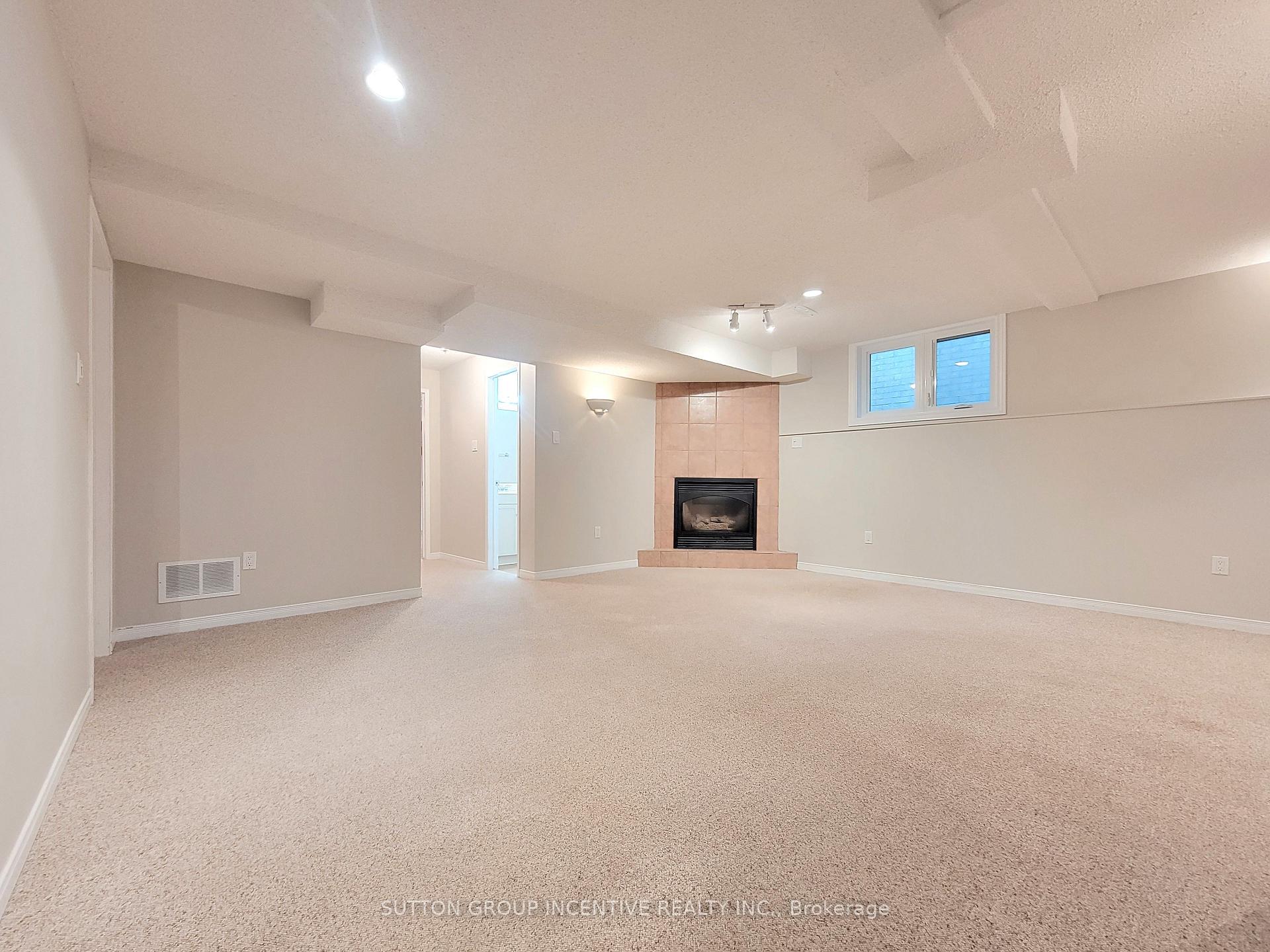 Photo 32 of 88 Leggott Avenue, Barrie, Painswick North — HOMEH