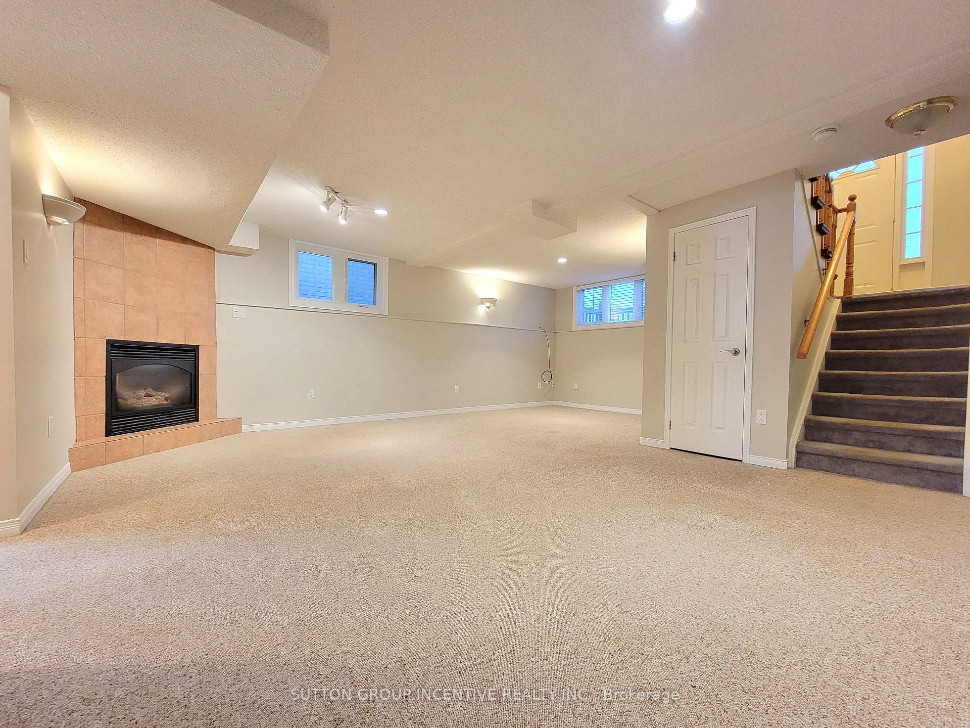 Photo 28 of 88 Leggott Avenue, Barrie, Painswick North — HOMEH