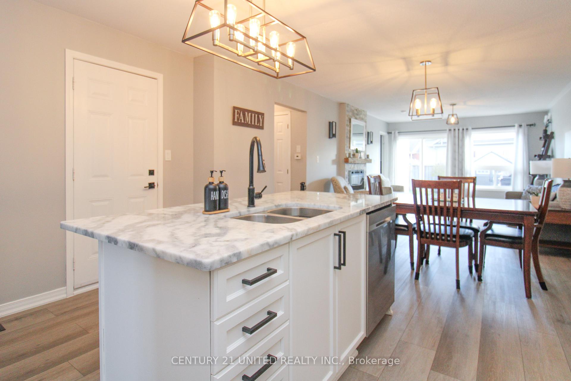 Photo 10 of 1356 Ireland Drive, Peterborough, Monaghan Ward 2 — HOMEH