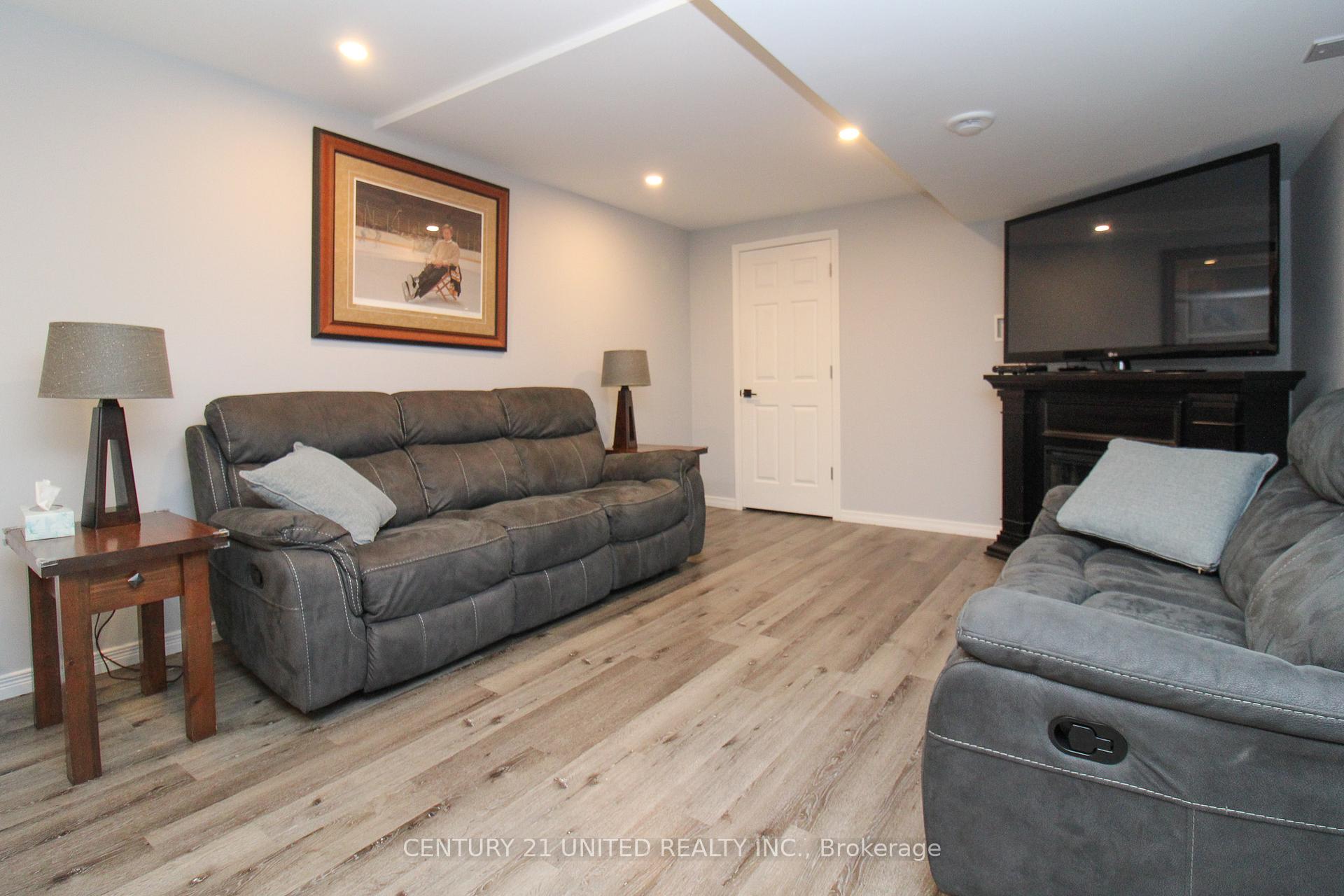 Photo 27 of 1356 Ireland Drive, Peterborough, Monaghan Ward 2 — HOMEH