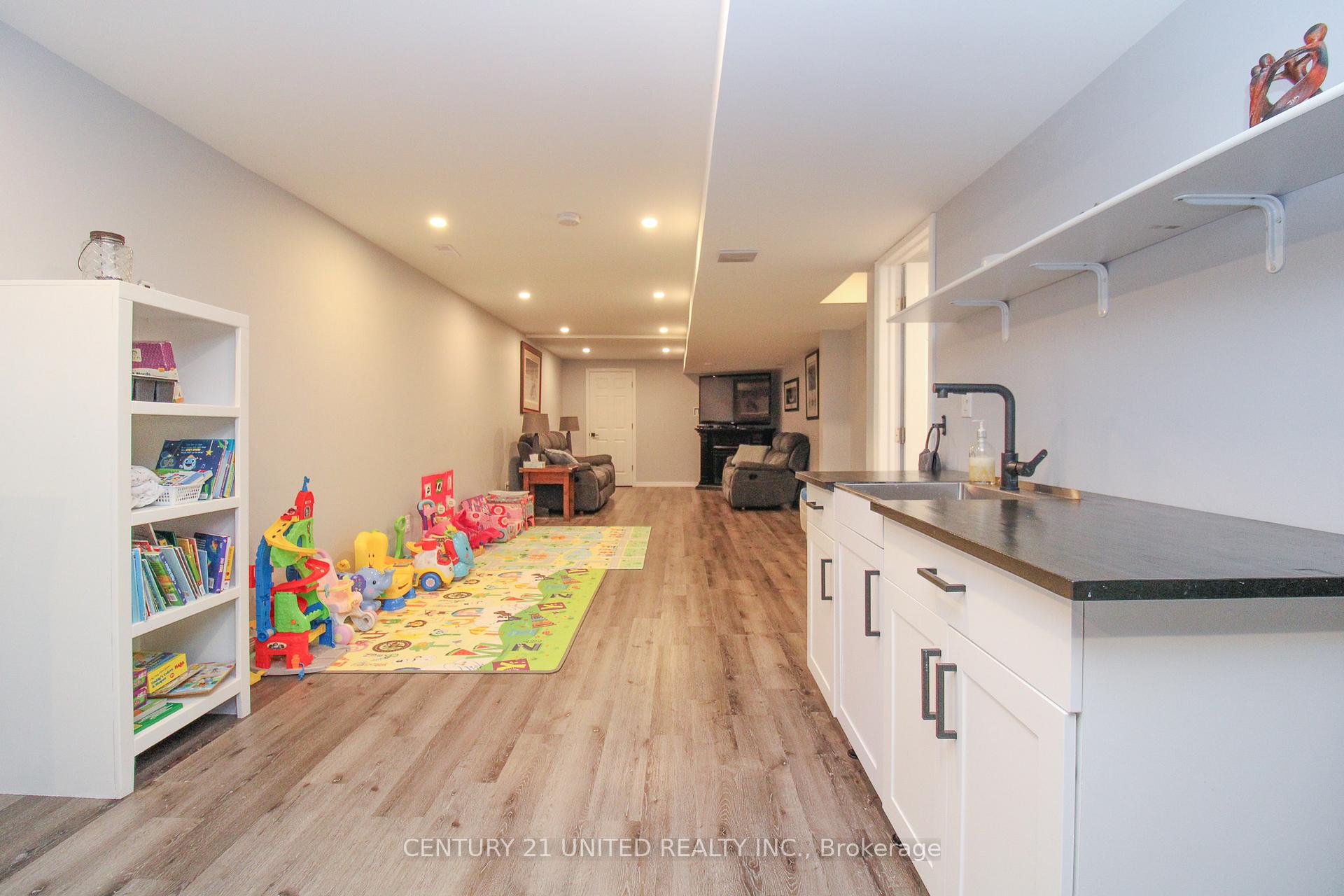 Photo 28 of 1356 Ireland Drive, Peterborough, Monaghan Ward 2 — HOMEH