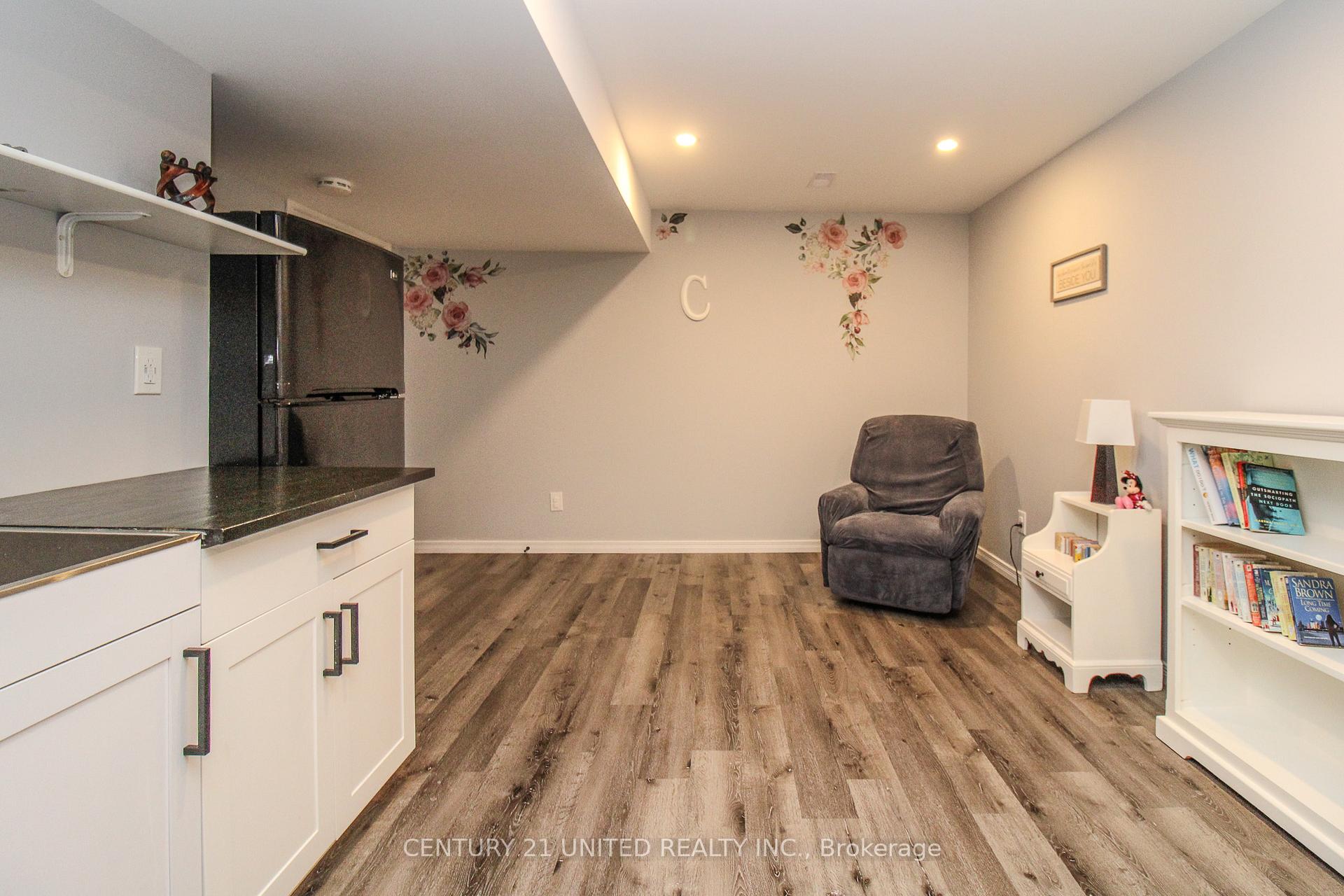 Photo 30 of 1356 Ireland Drive, Peterborough, Monaghan Ward 2 — HOMEH