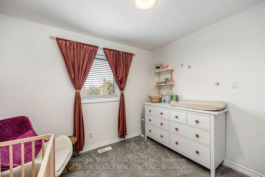 Photo 12 of 446 Abound Crescent, Peterborough, Ashburnham Ward 4 — HOMEH