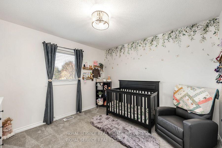 Photo 14 of 446 Abound Crescent, Peterborough, Ashburnham Ward 4 — HOMEH
