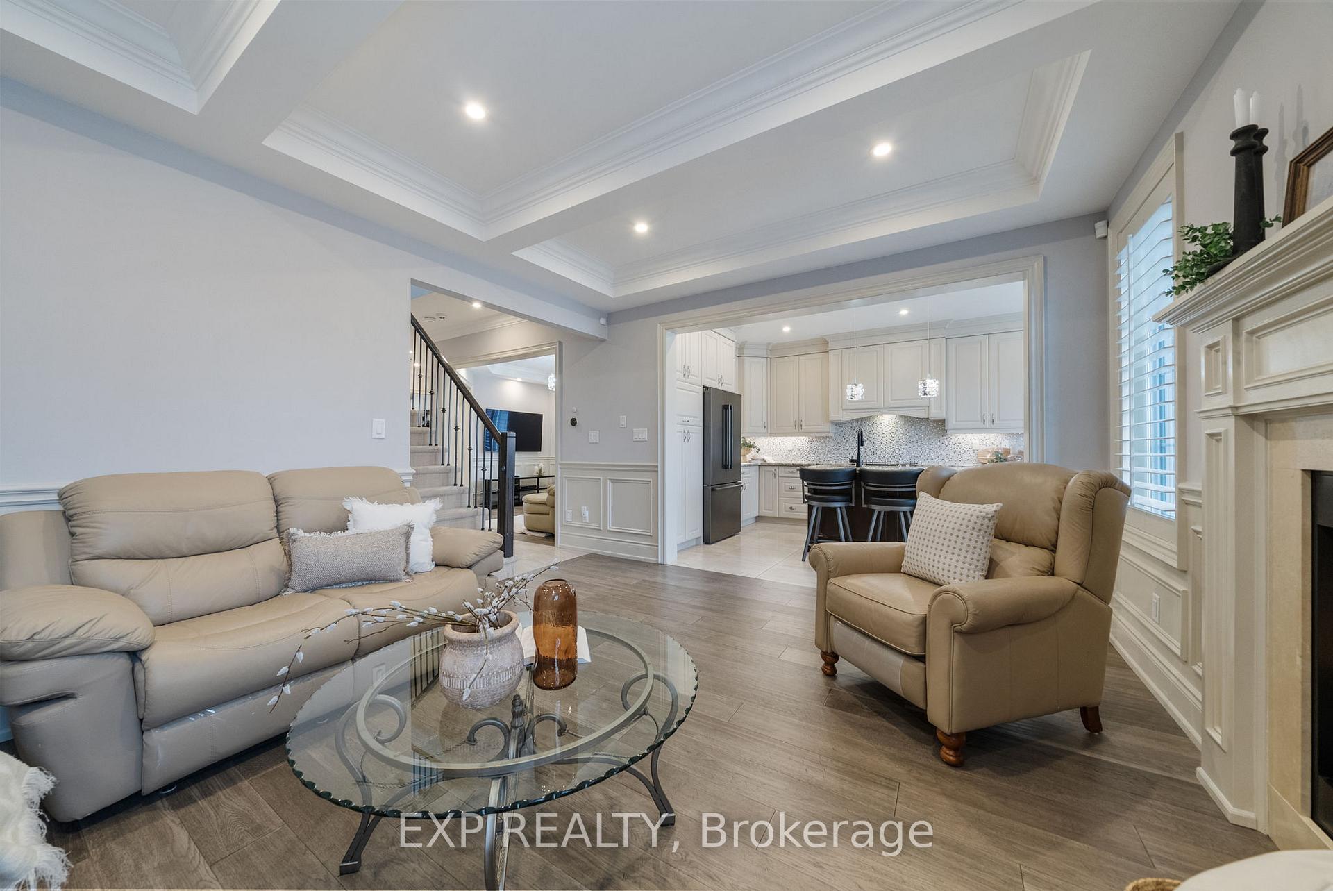 Photo 9 of 20 Serene Court, Whitby, Rolling Acres — HOMEH
