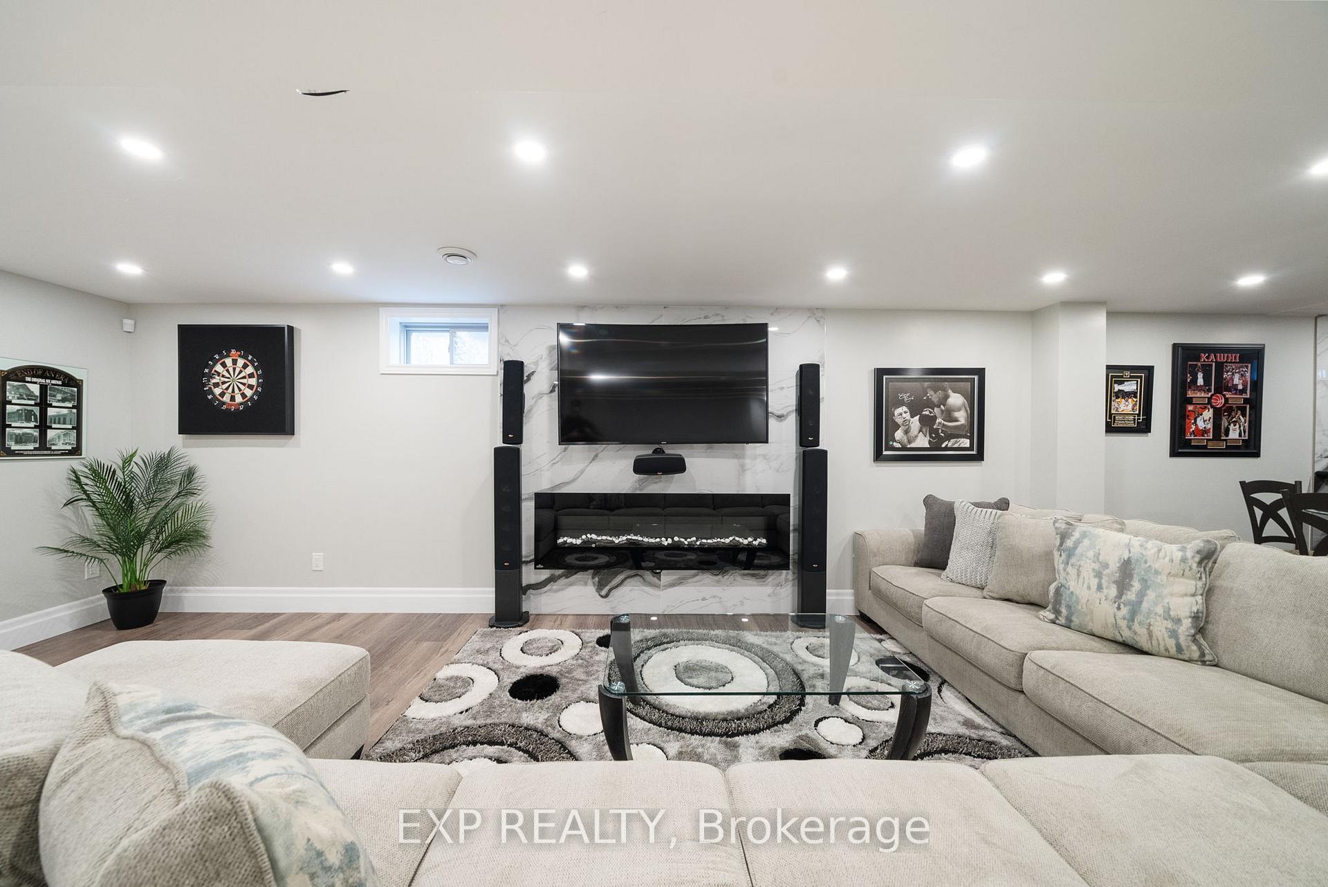 Photo 29 of 20 Serene Court, Whitby, Rolling Acres — HOMEH