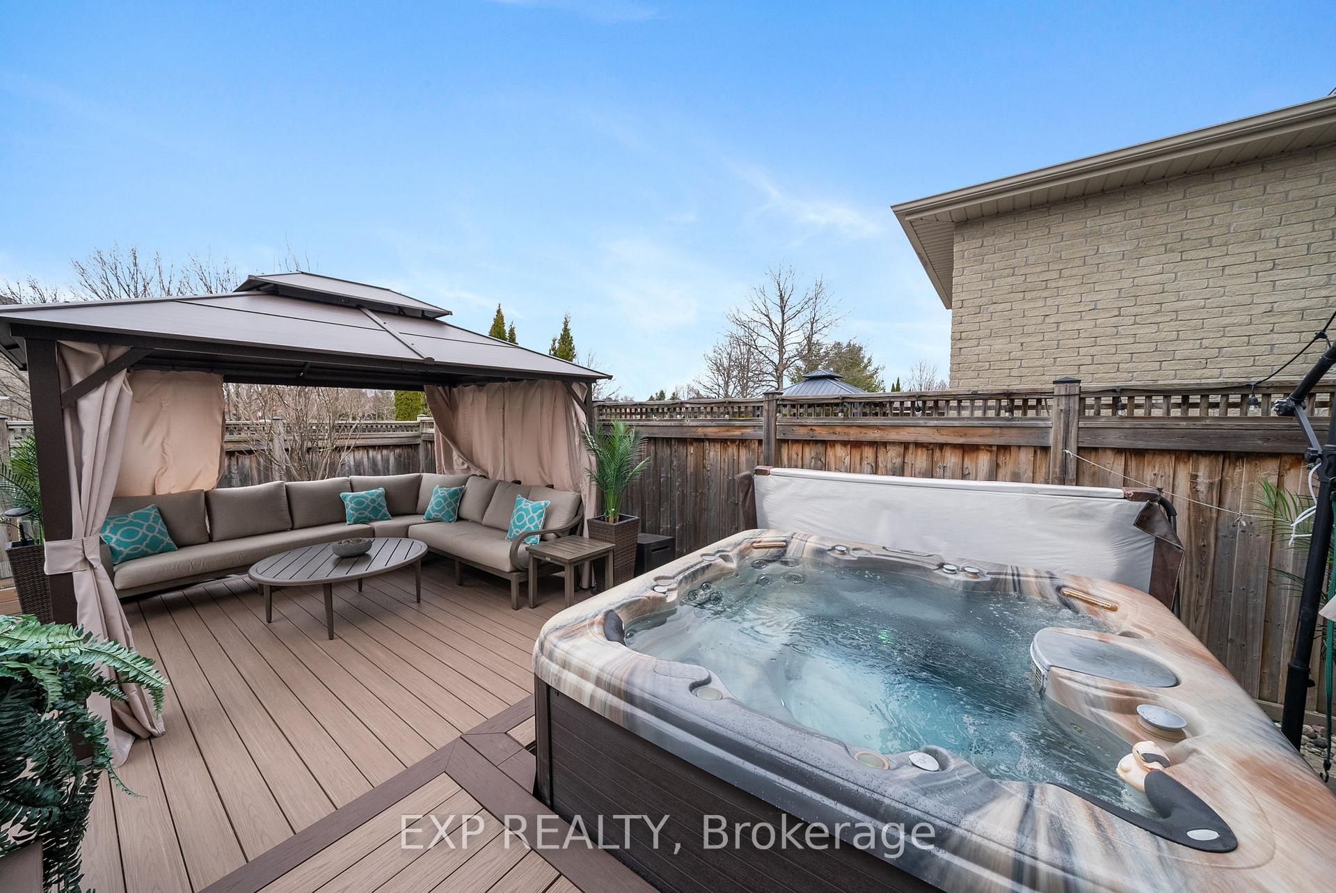 Photo 36 of 20 Serene Court, Whitby, Rolling Acres — HOMEH