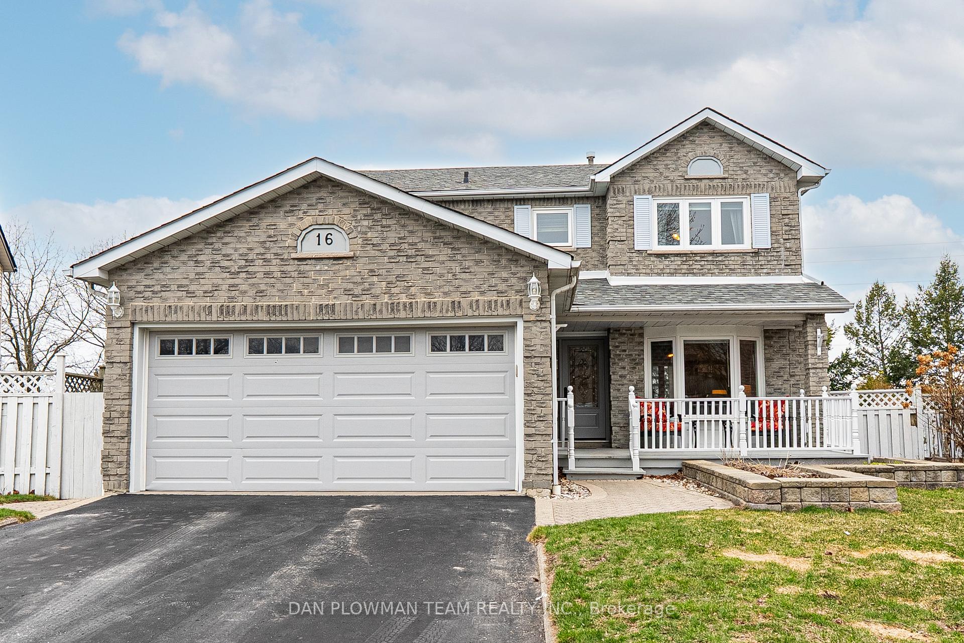 Front of 16 Greenview Court
