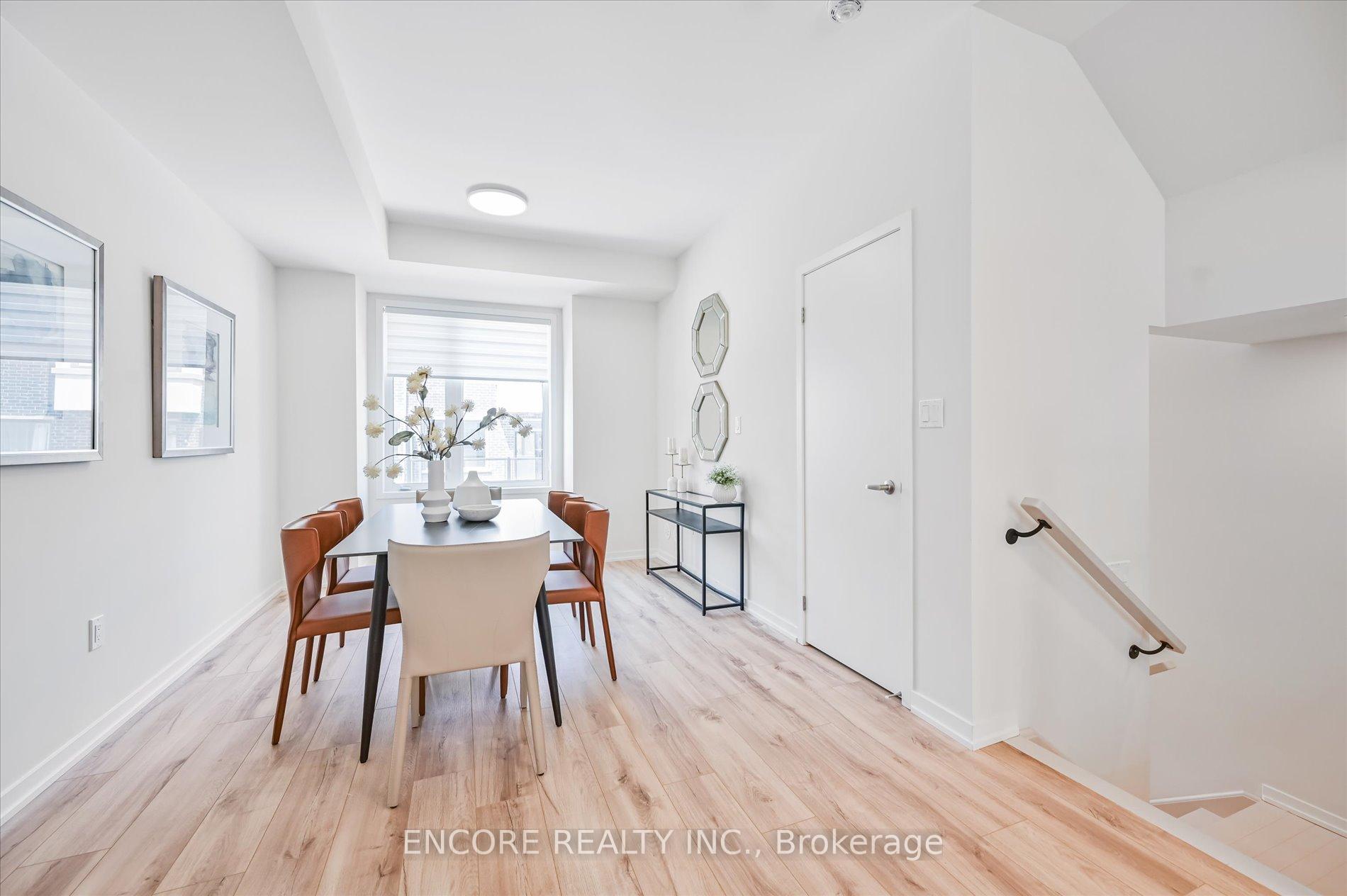 Photo 2 of 41 Aberfoyle Street, Vaughan, Patterson — HOMEH