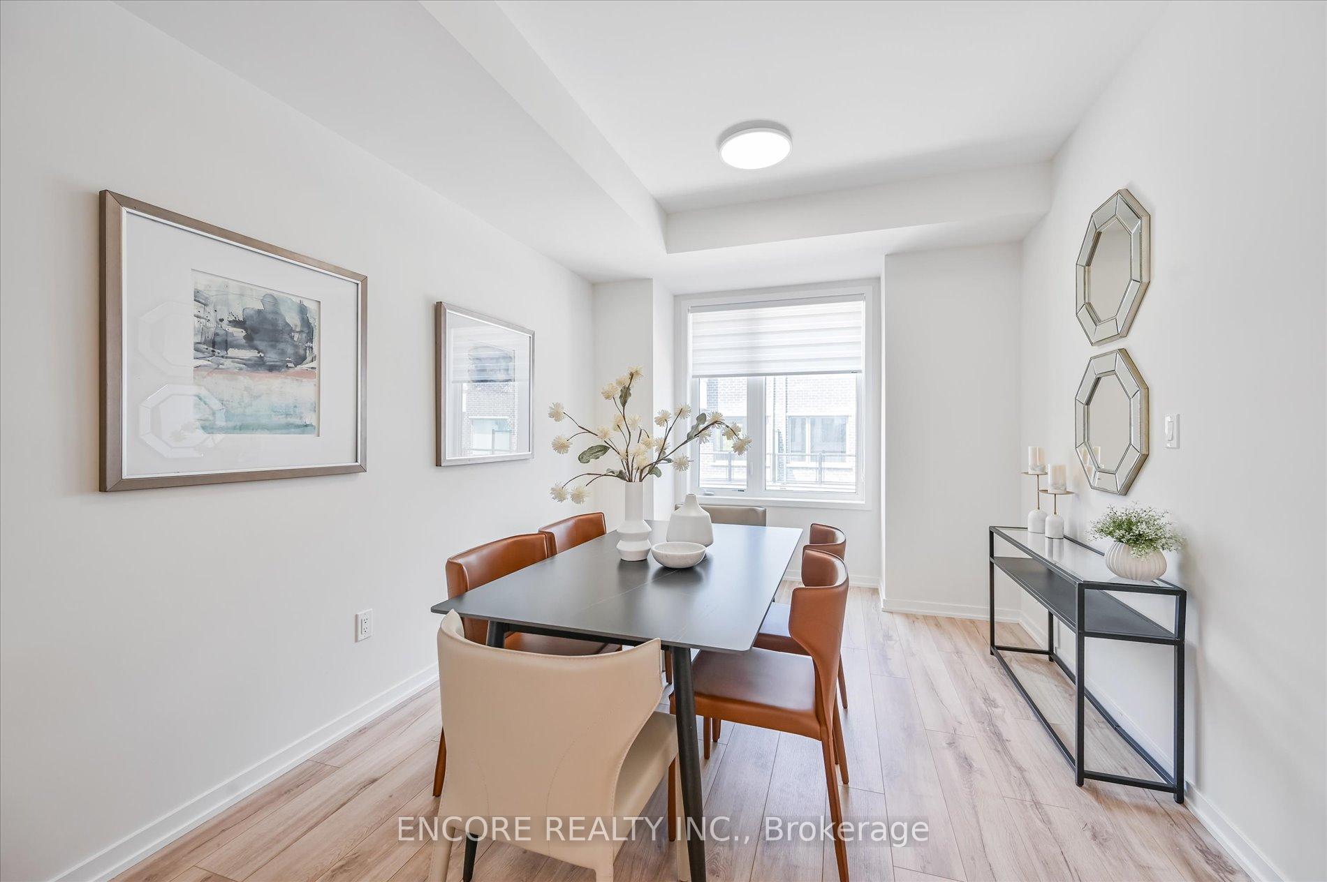 Photo 3 of 41 Aberfoyle Street, Vaughan, Patterson — HOMEH
