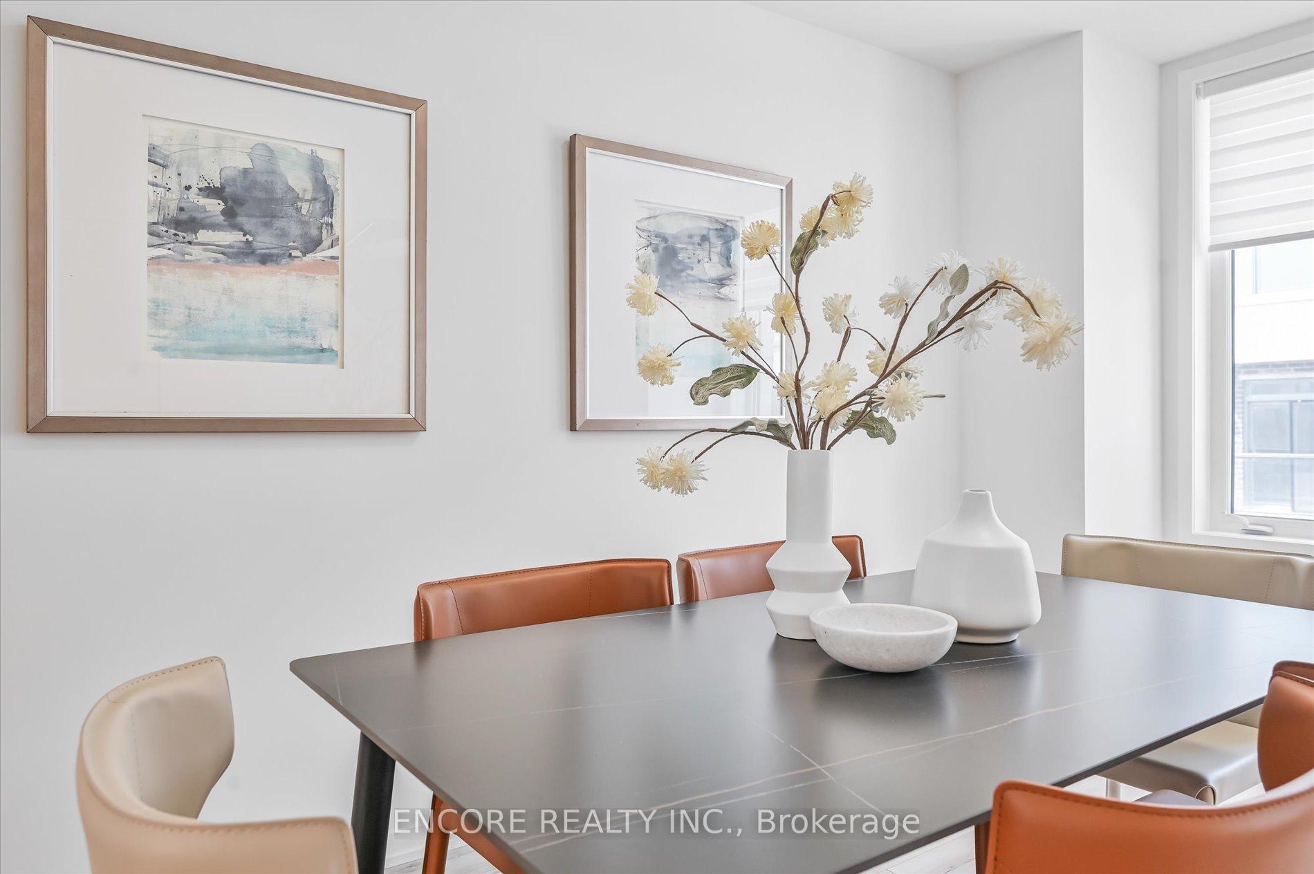 Photo 5 of 41 Aberfoyle Street, Vaughan, Patterson — HOMEH